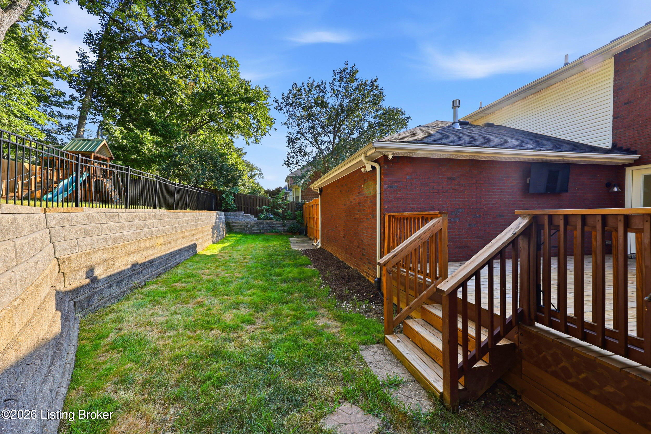 4003 Landherr Dr Property Photo 72