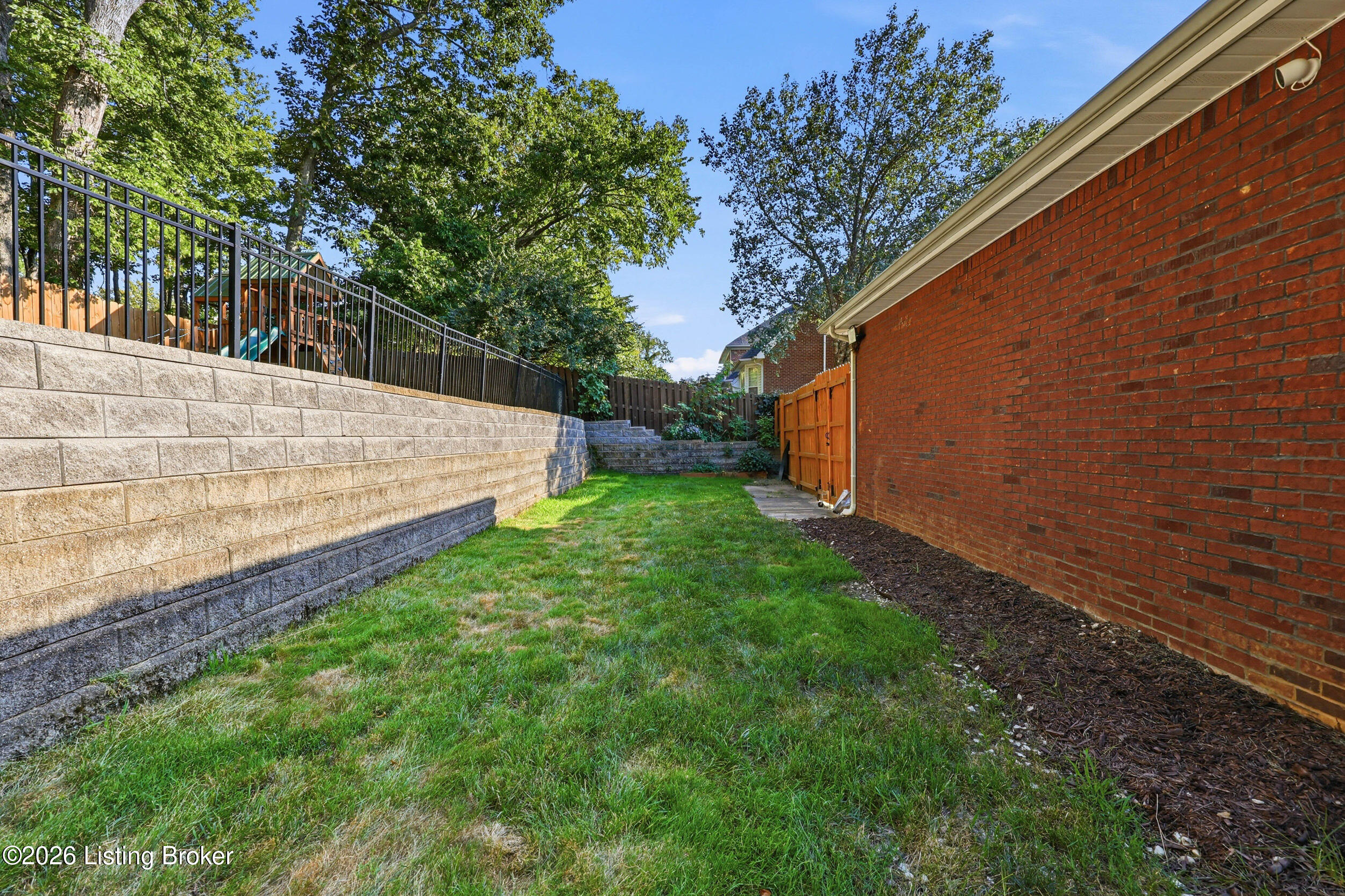 4003 Landherr Dr Property Photo 75