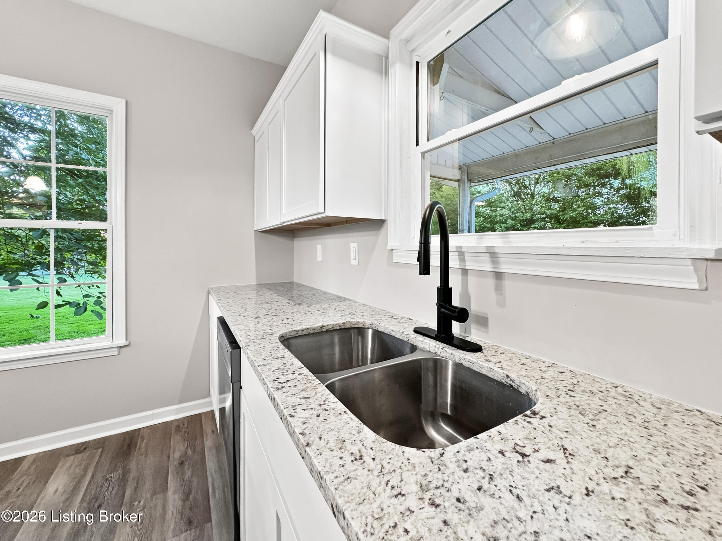 2505 Lower Hunters Trace Property Photo 13