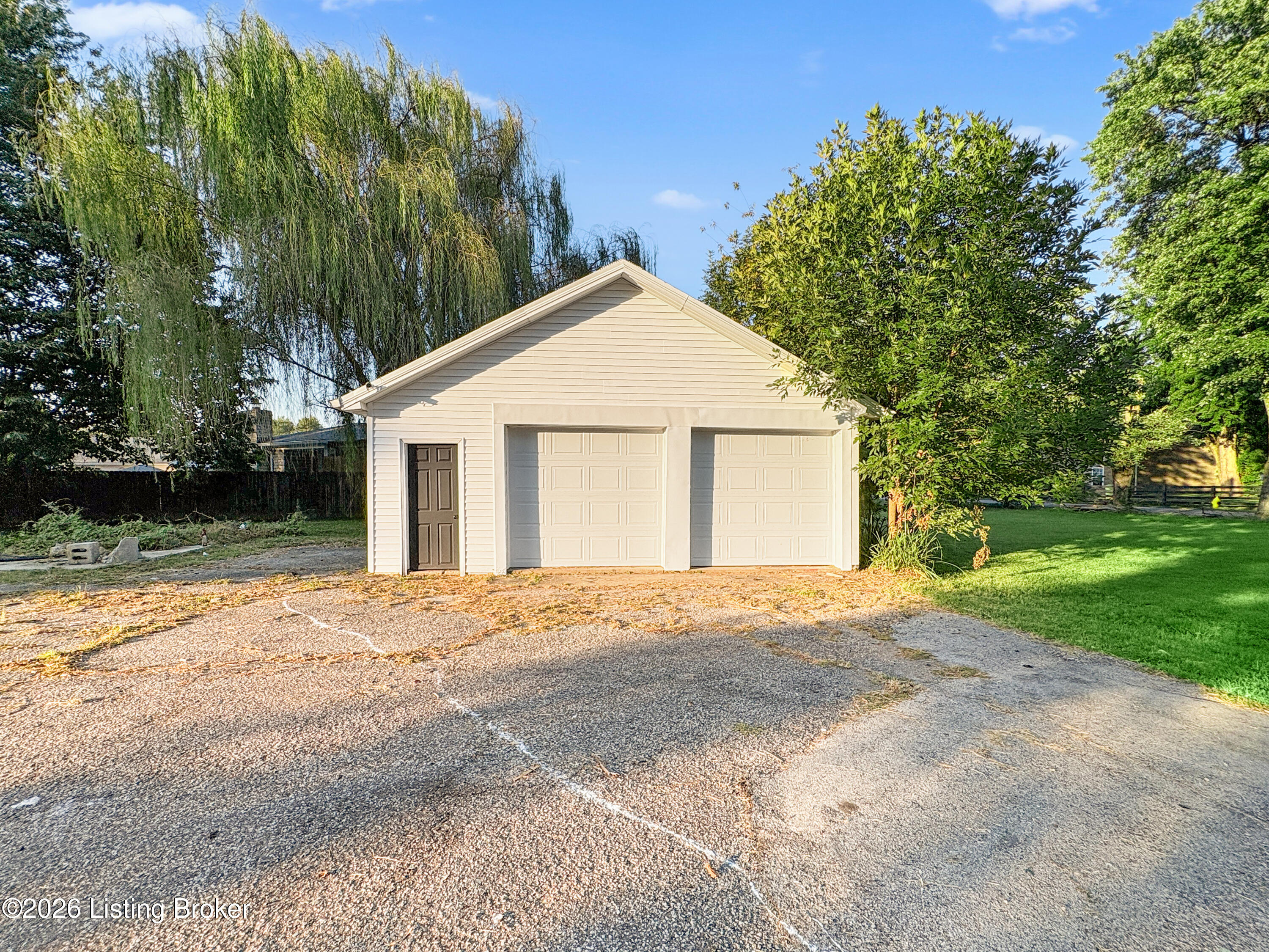 2505 Lower Hunters Trace Property Photo 49