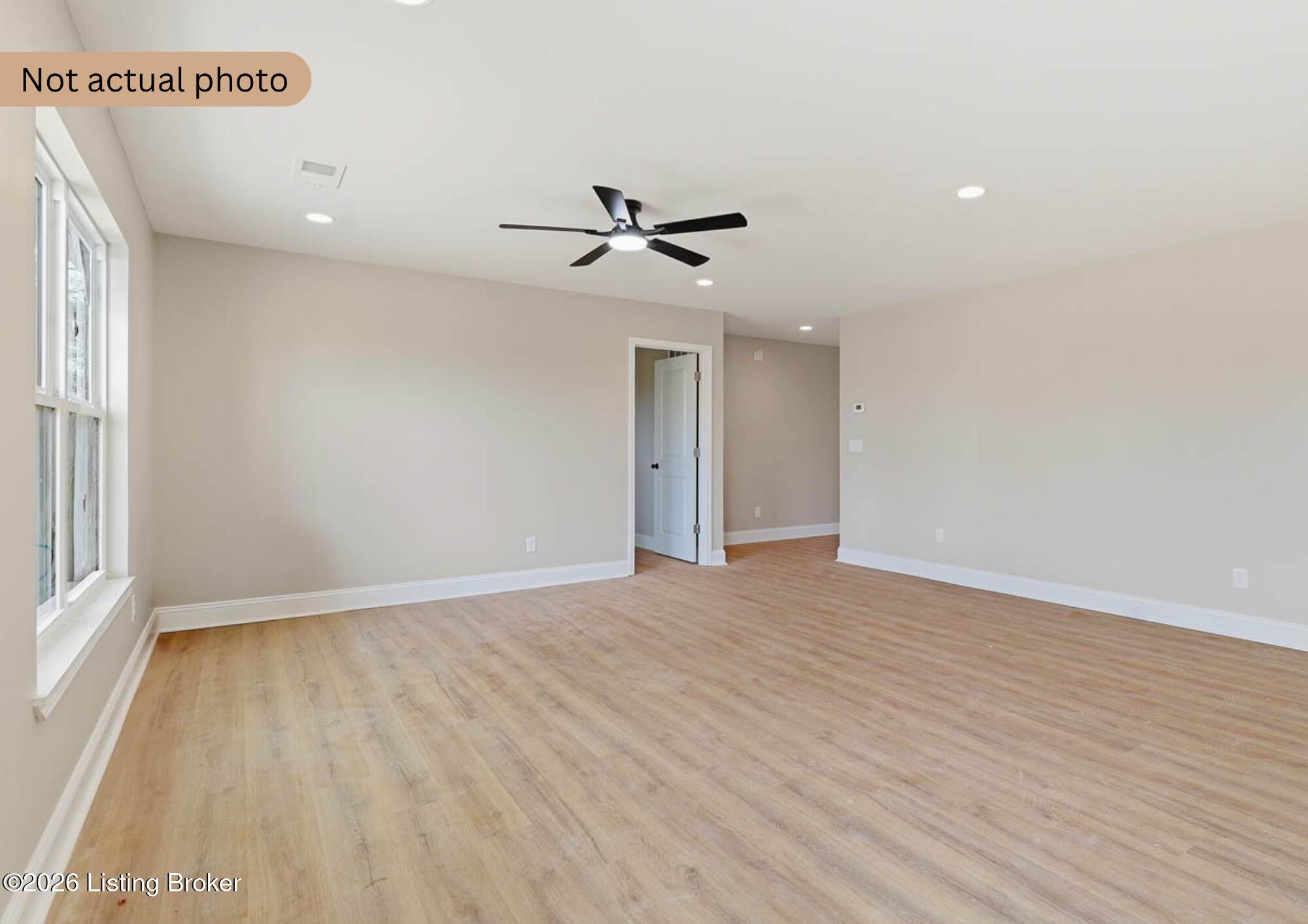 4102 Sanford Ave Property Photo 7