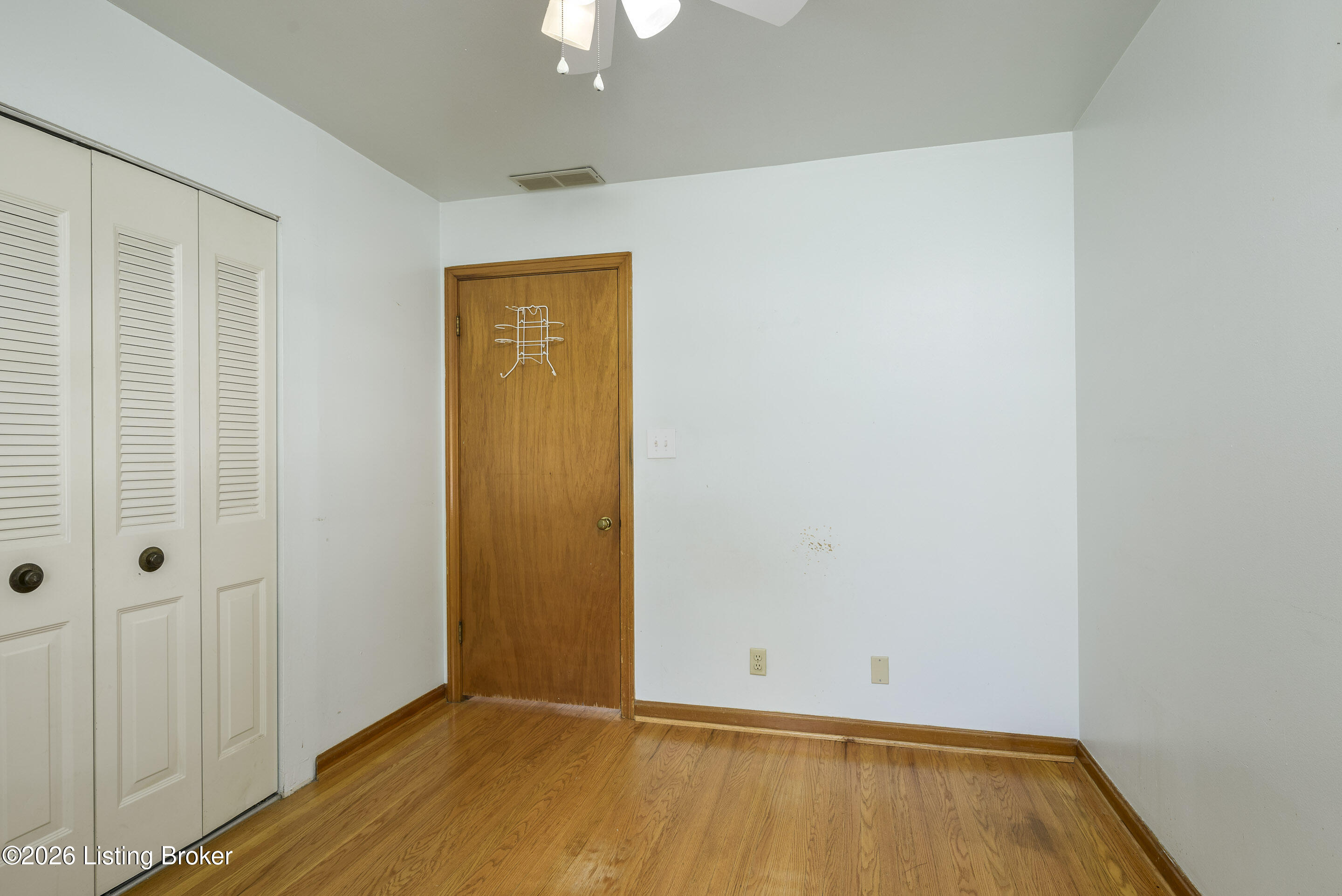 3060 Nadina Dr Property Photo 11