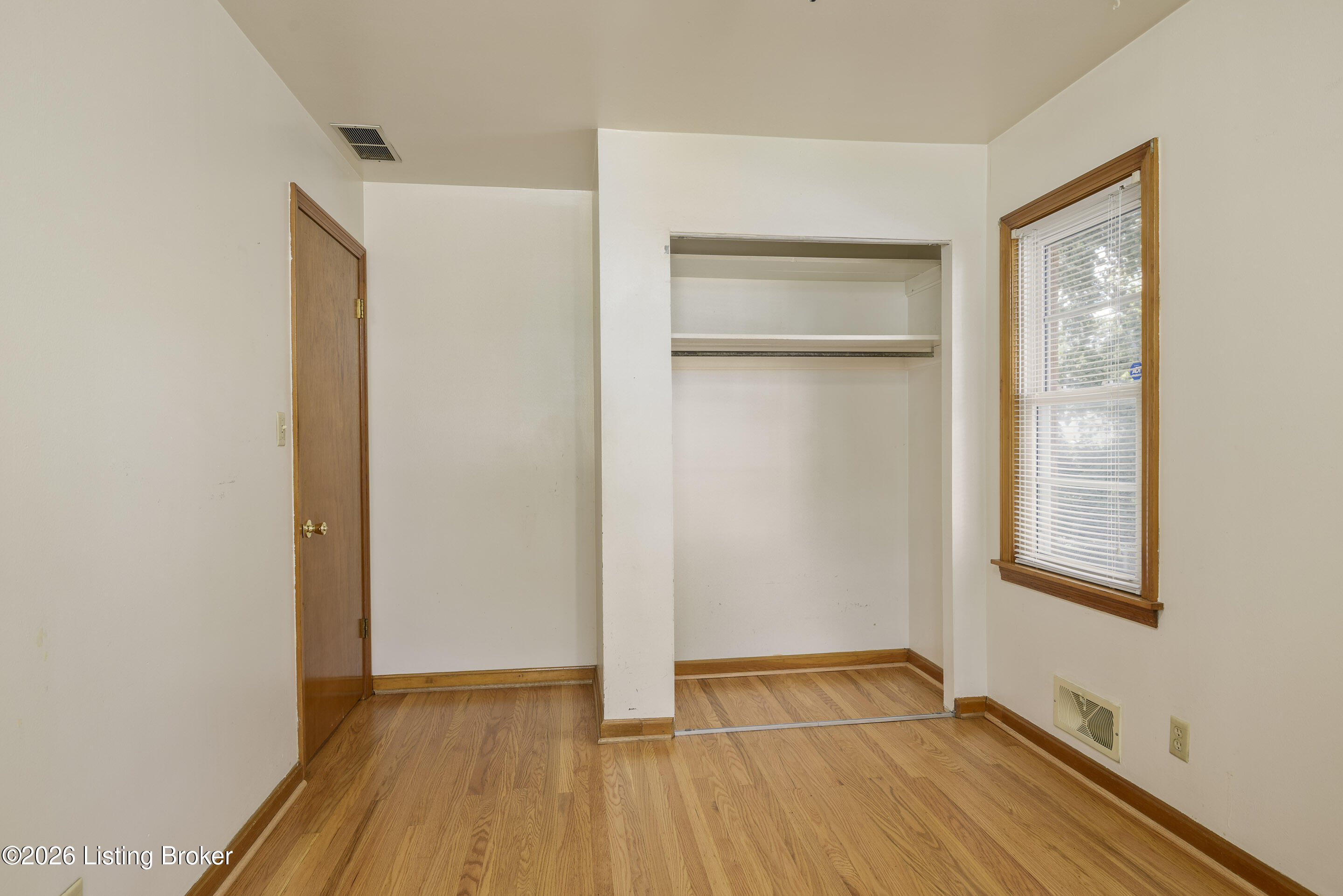 3060 Nadina Dr Property Photo 15