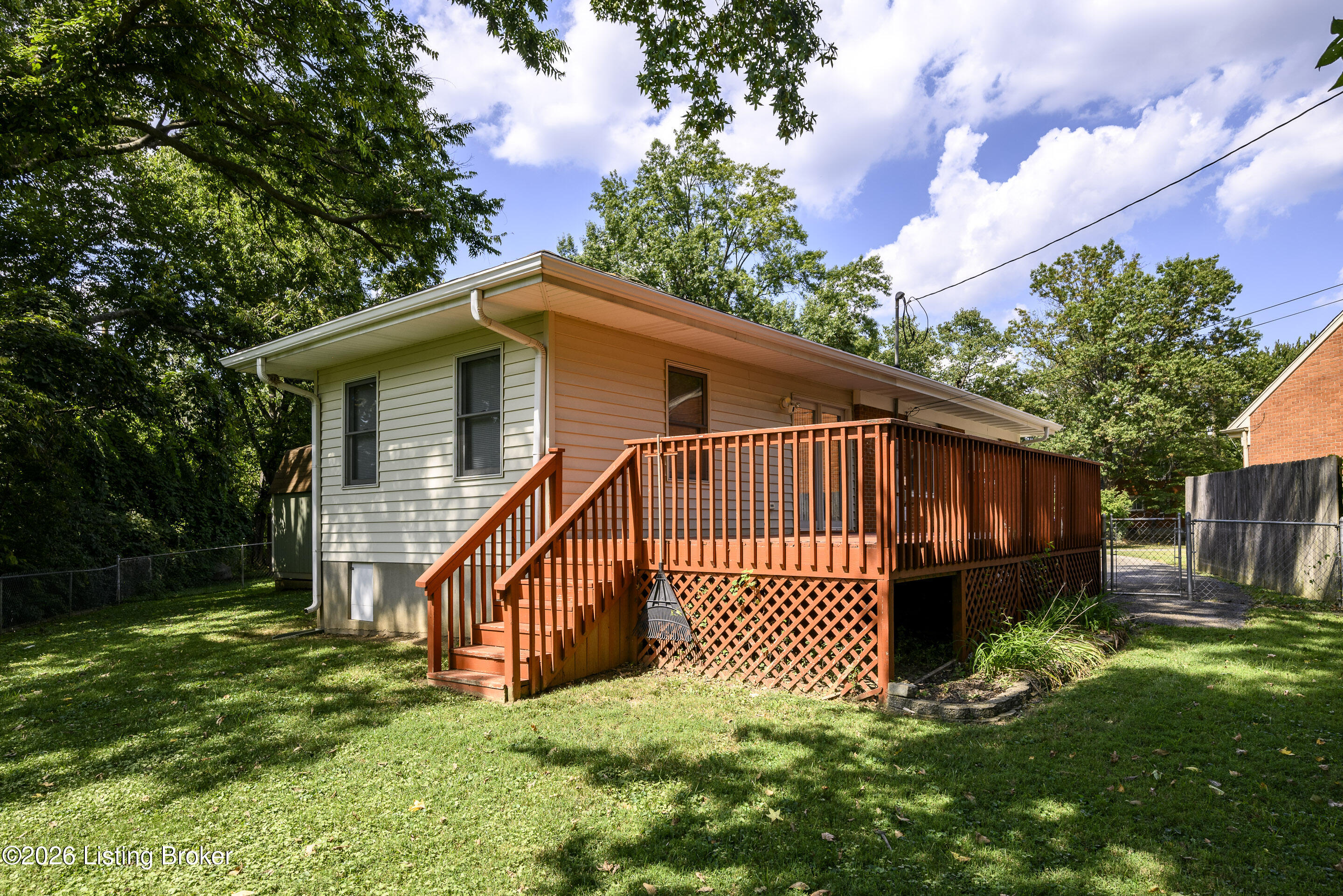 3060 Nadina Dr Property Photo 30