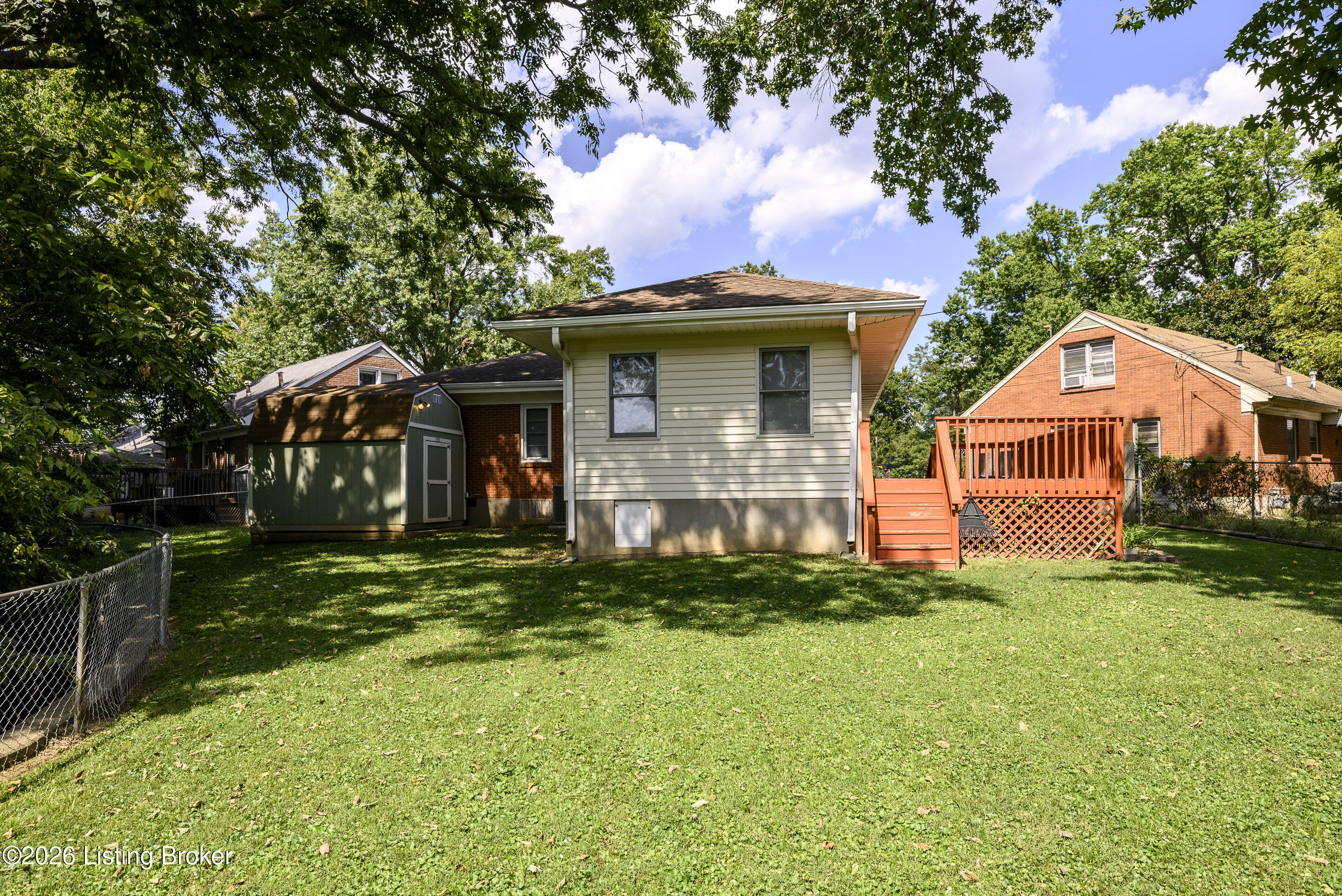3060 Nadina Dr Property Photo 31