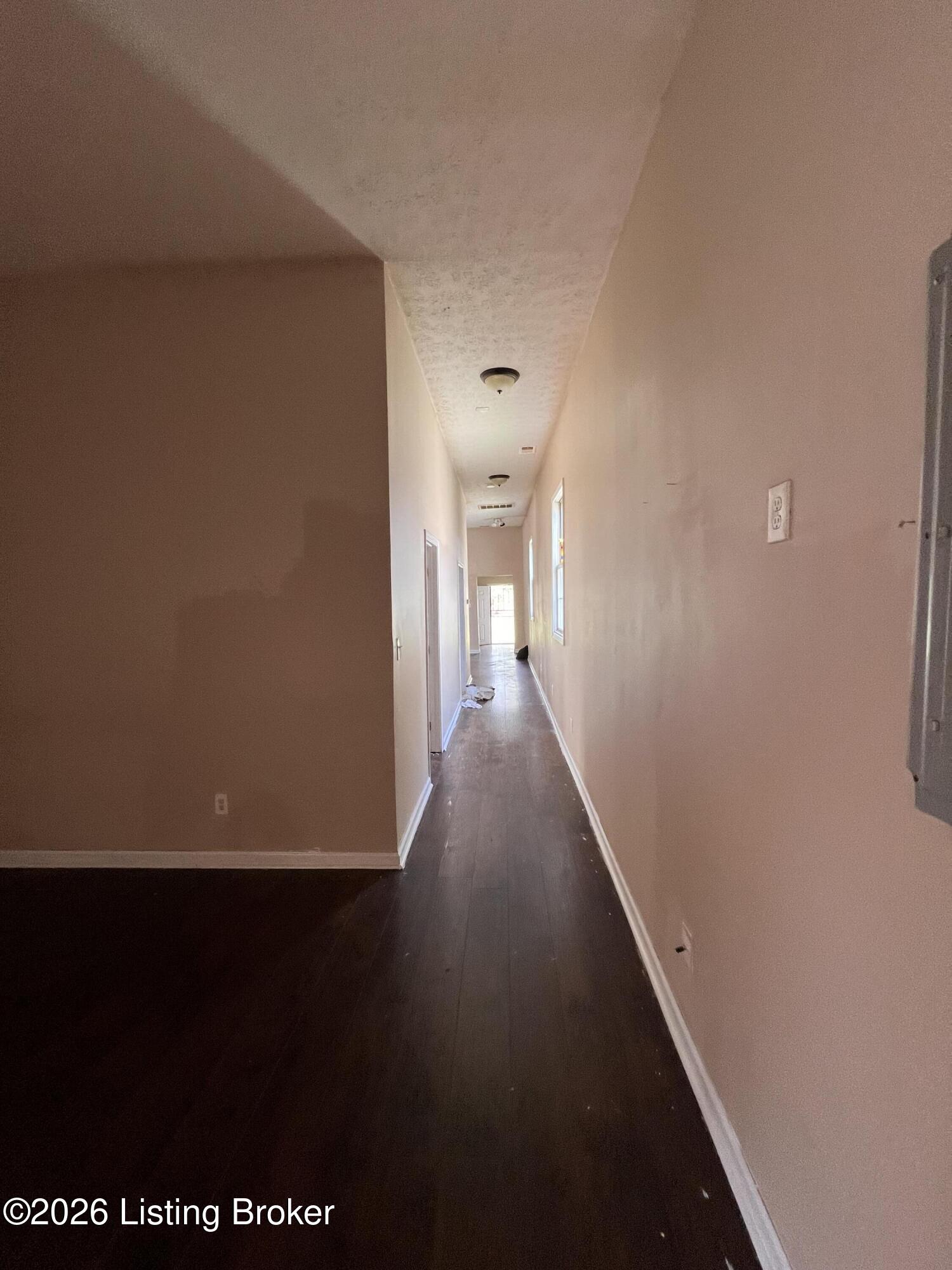 1717 Hale Ave Property Photo 5