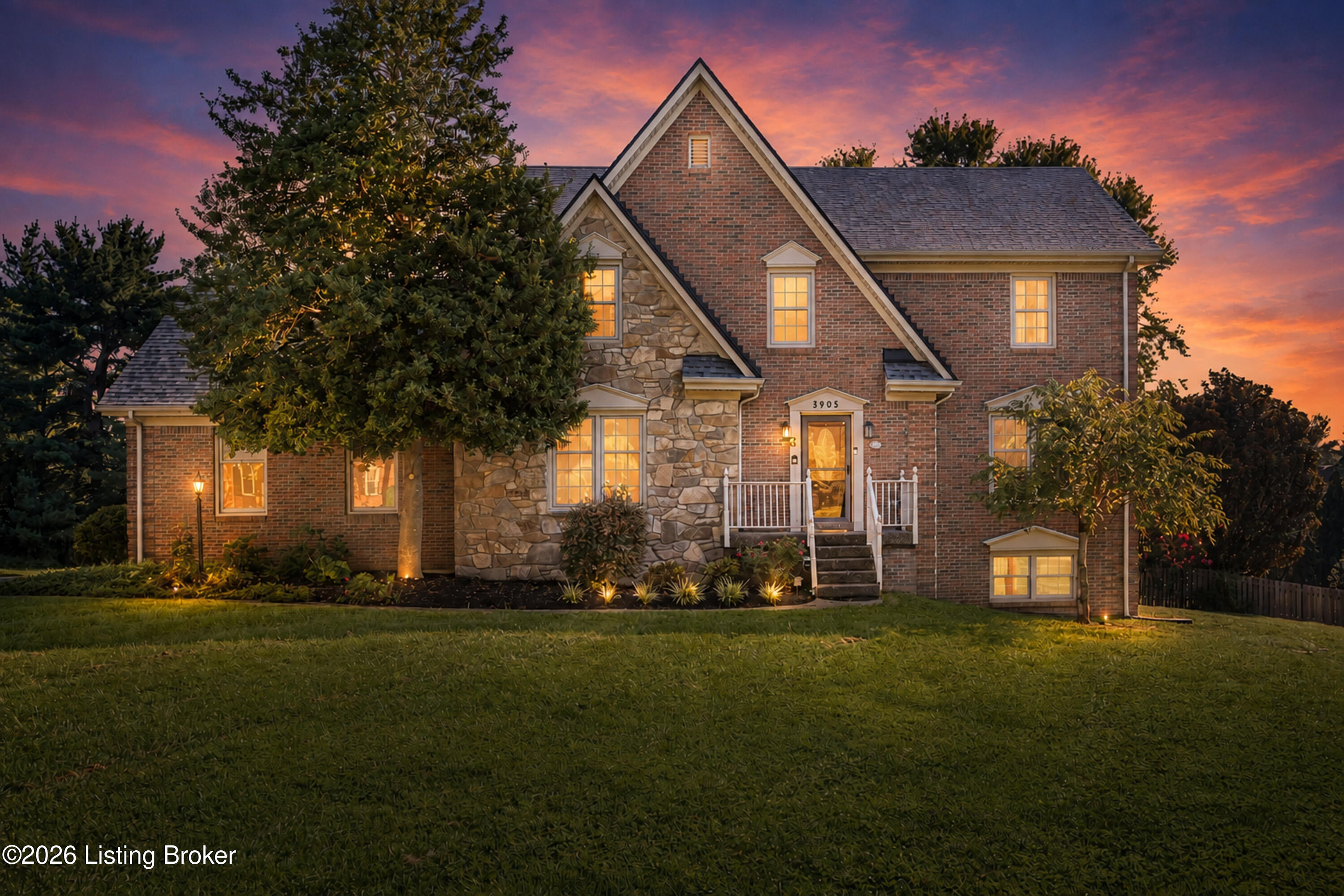 3905 Deer Lake Ct Property Photo 1