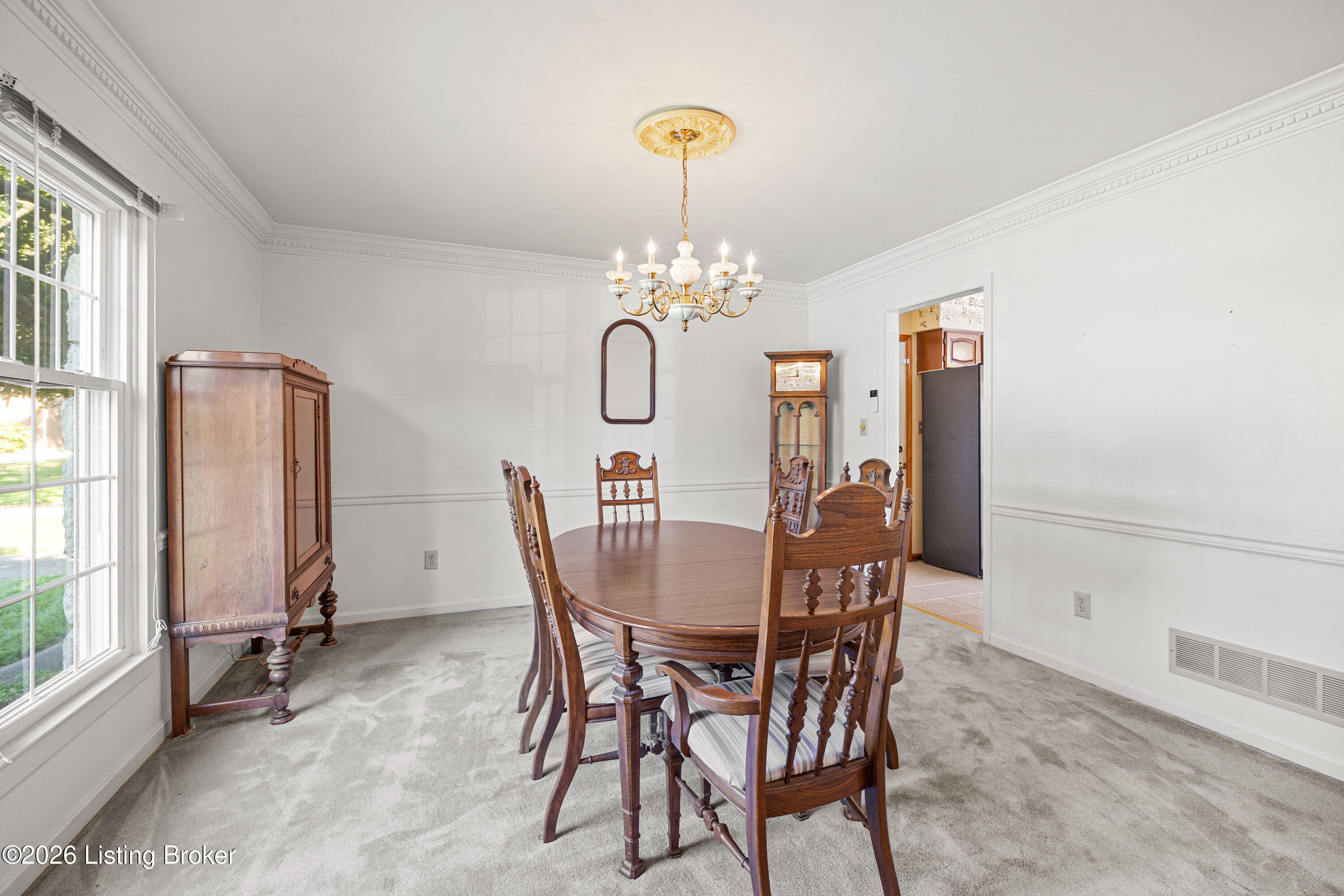 3905 Deer Lake Ct Property Photo 10