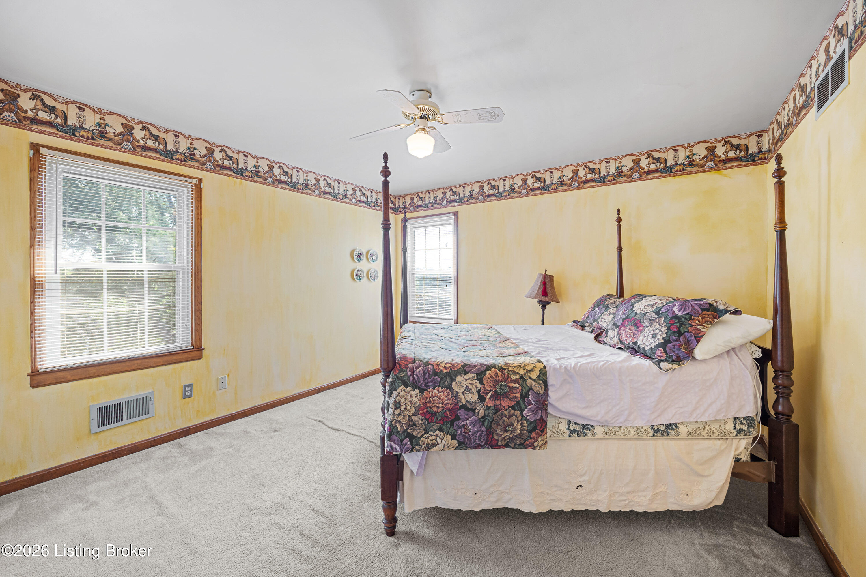 3905 Deer Lake Ct Property Photo 17