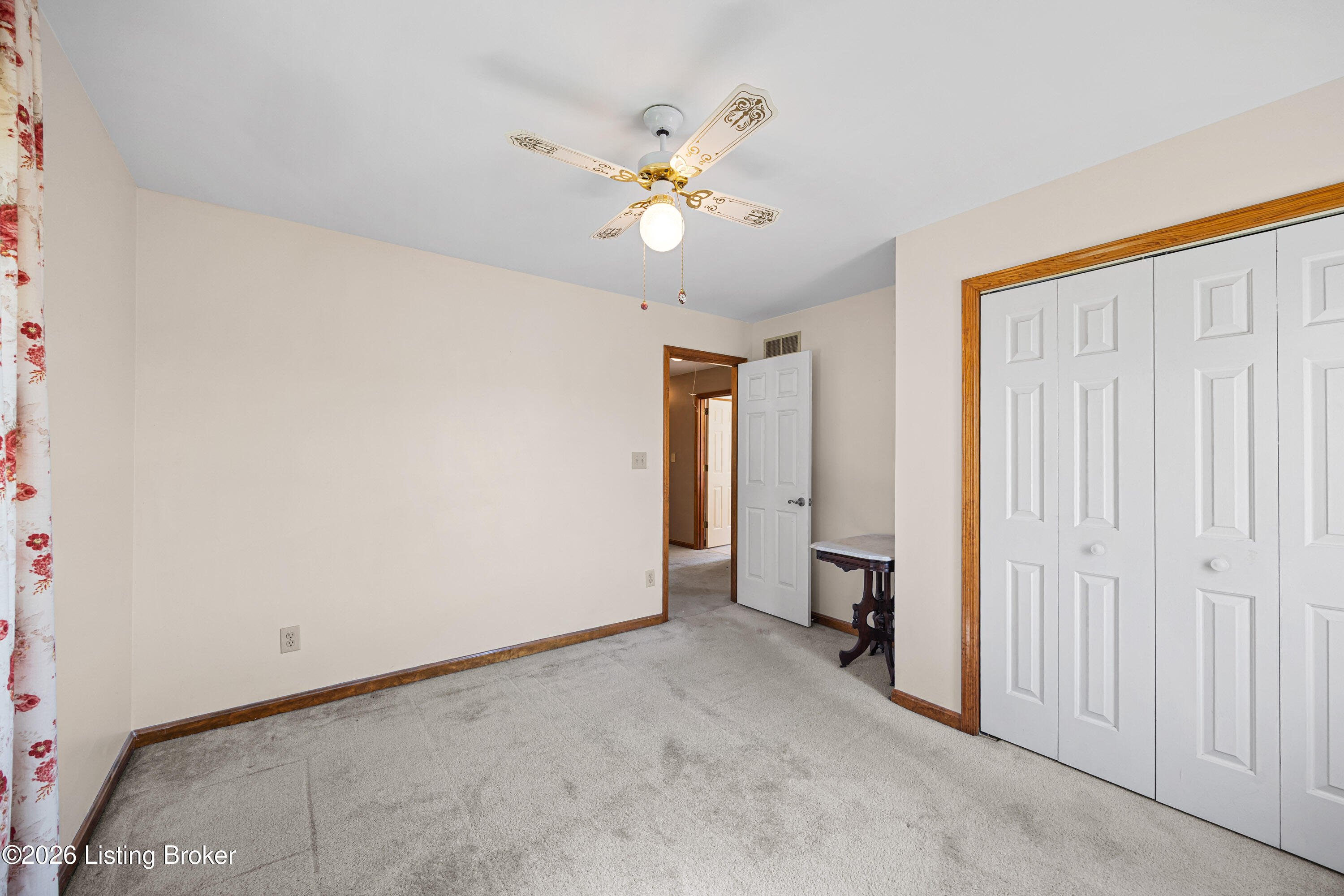 3905 Deer Lake Ct Property Photo 19