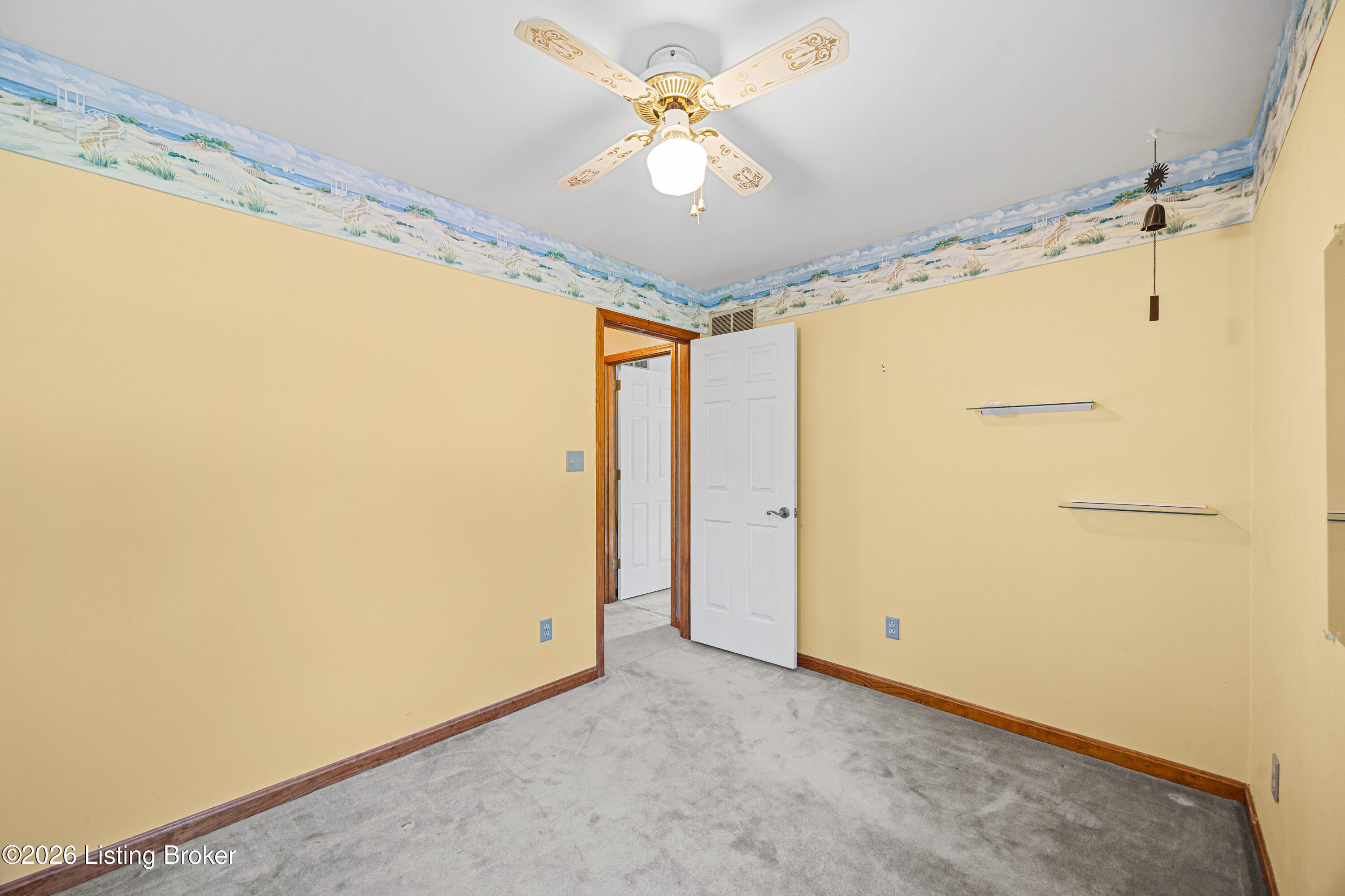 3905 Deer Lake Ct Property Photo 21