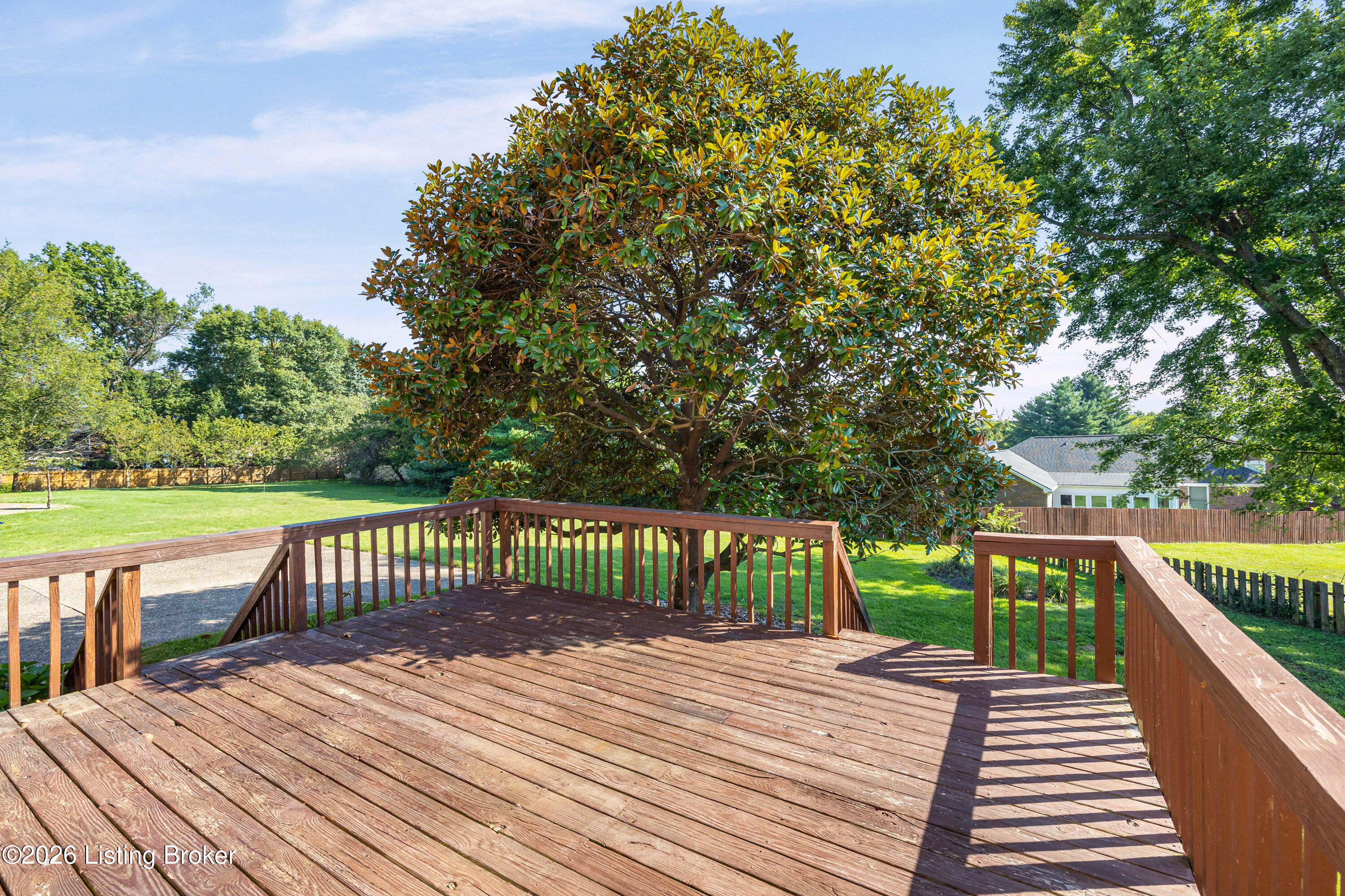 3905 Deer Lake Ct Property Photo 36