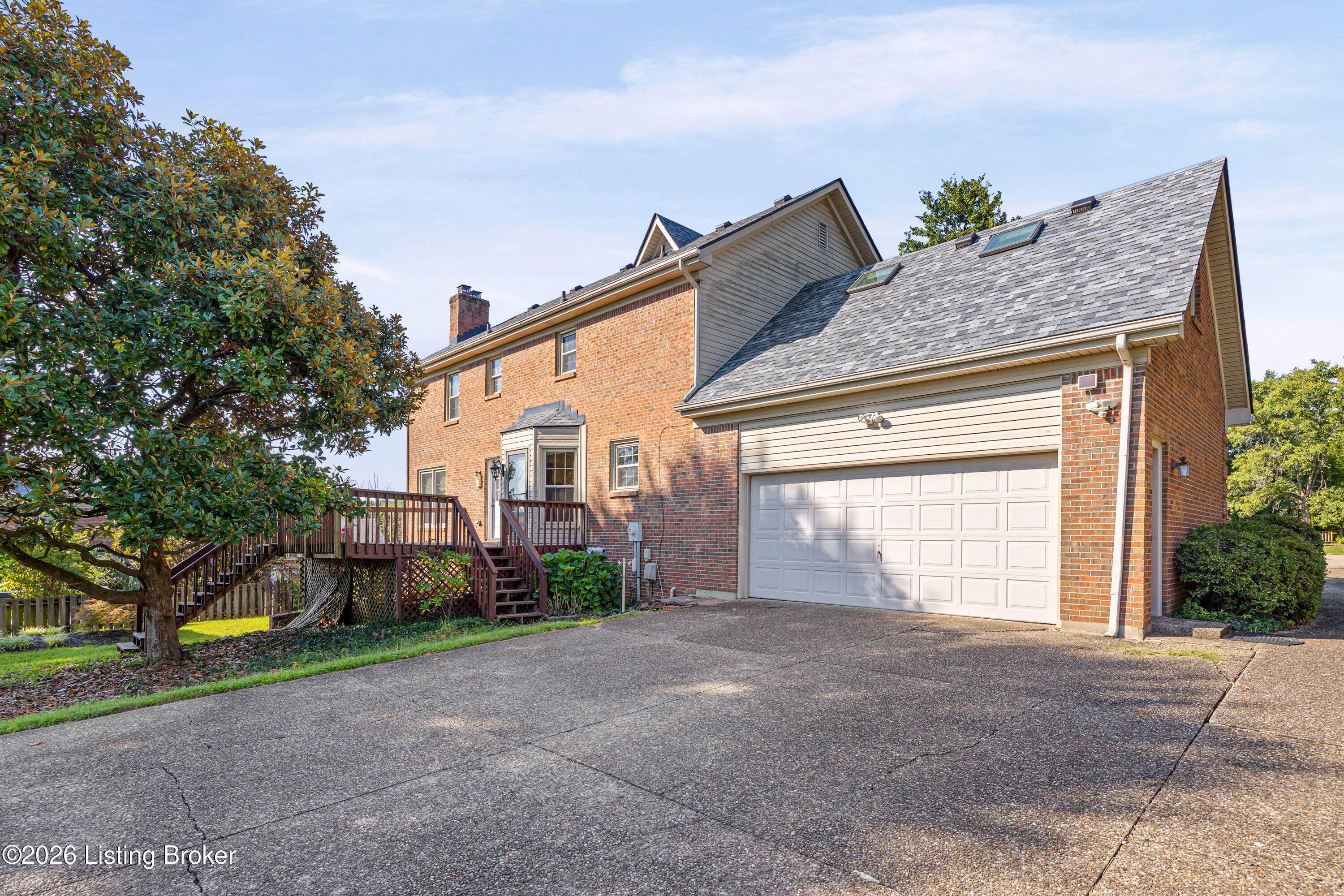 3905 Deer Lake Ct Property Photo 38