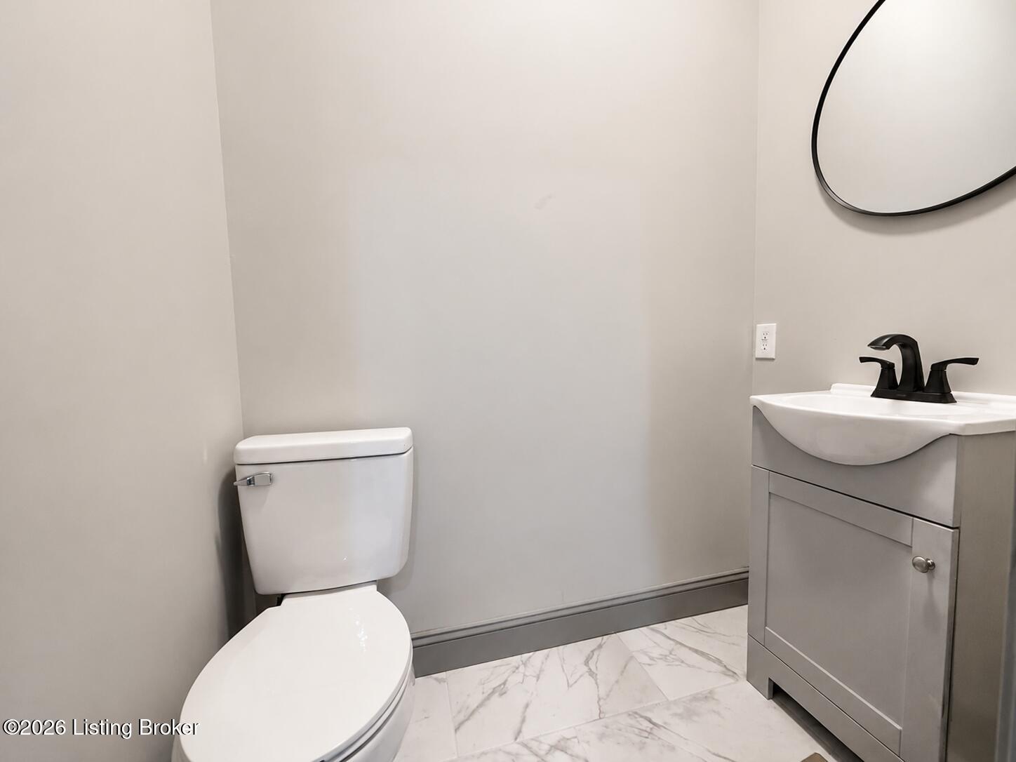 4103 W Broadway Property Photo 10