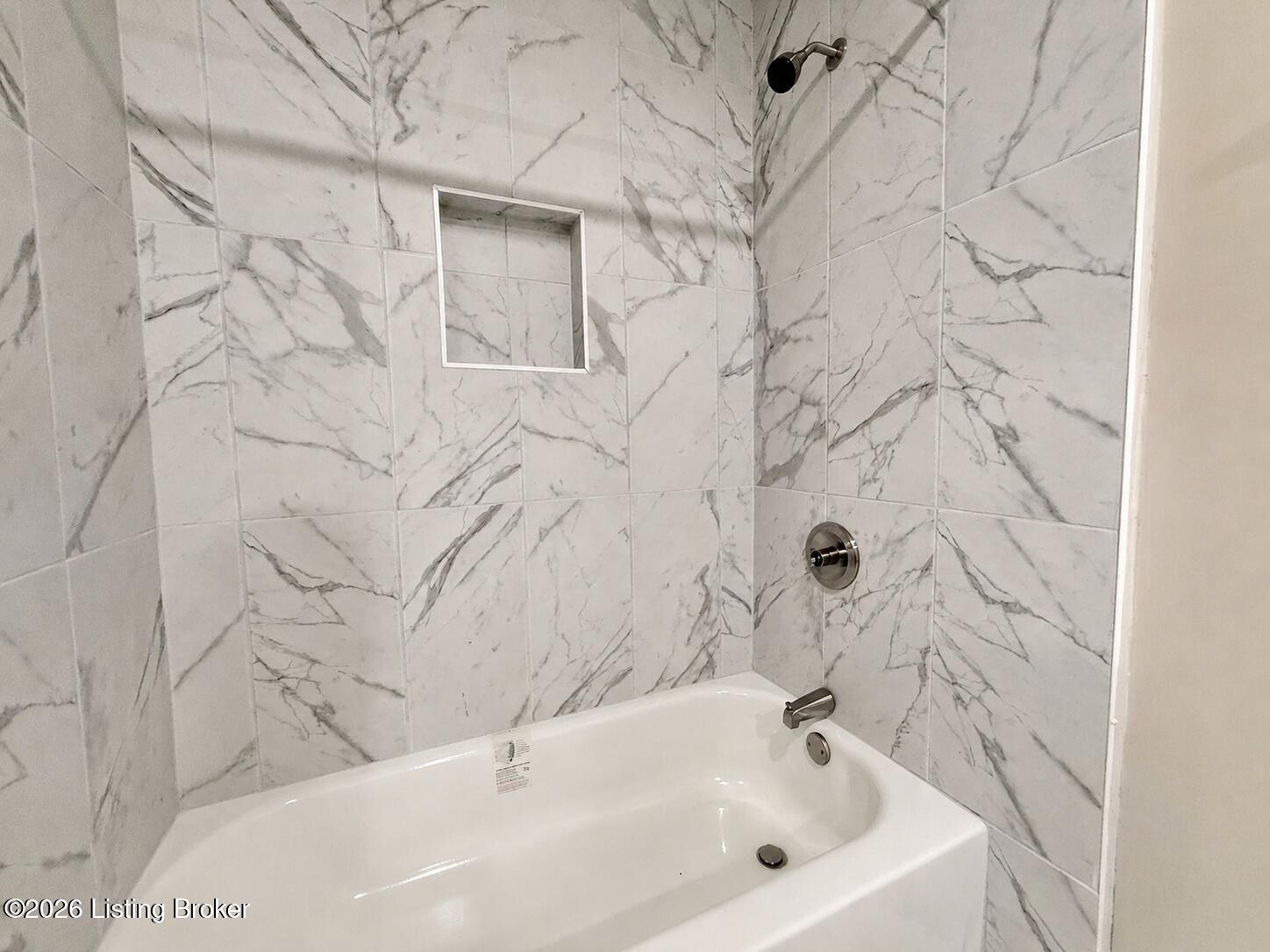 4103 W Broadway Property Photo 14