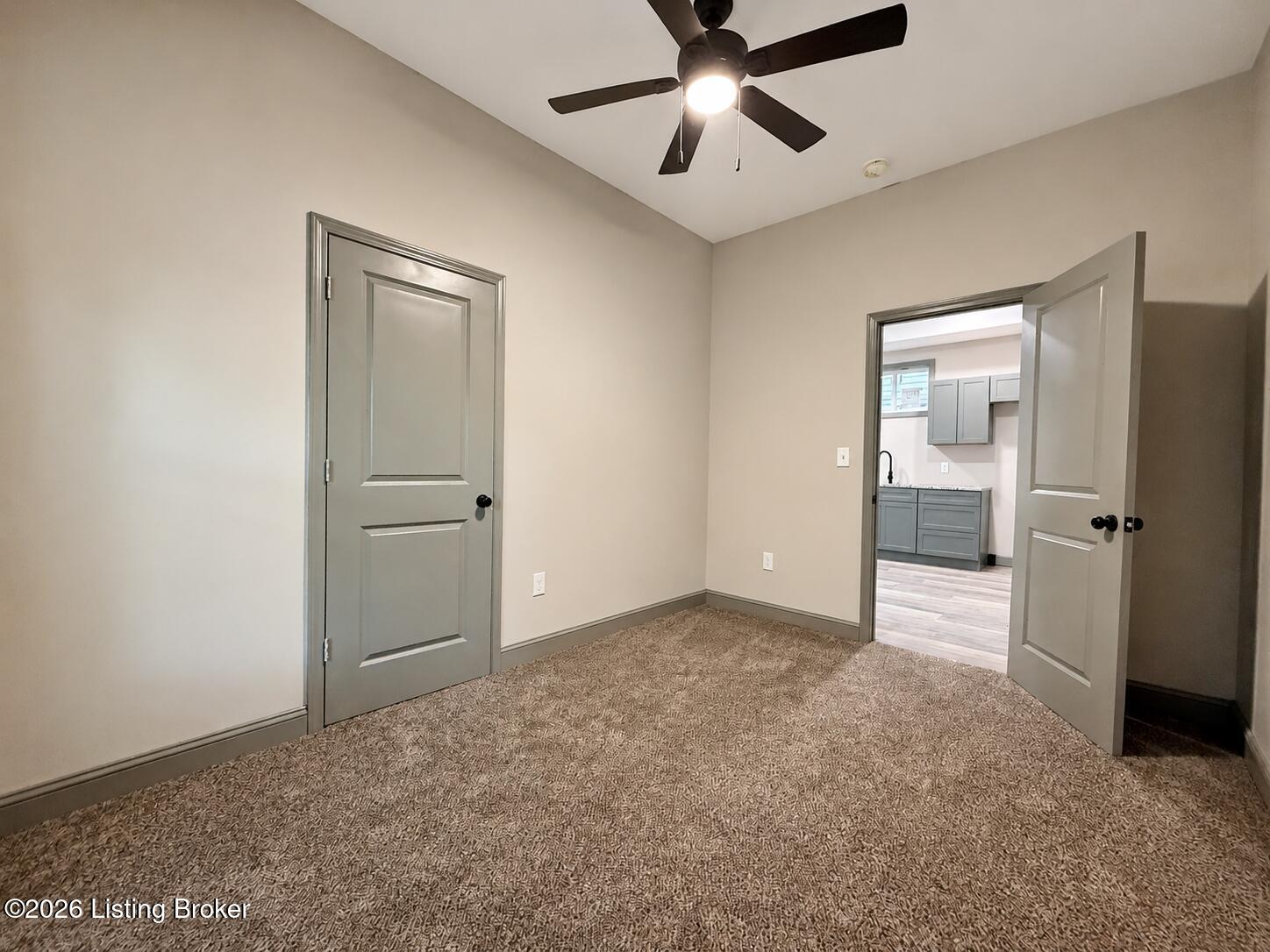 4103 W Broadway Property Photo 15