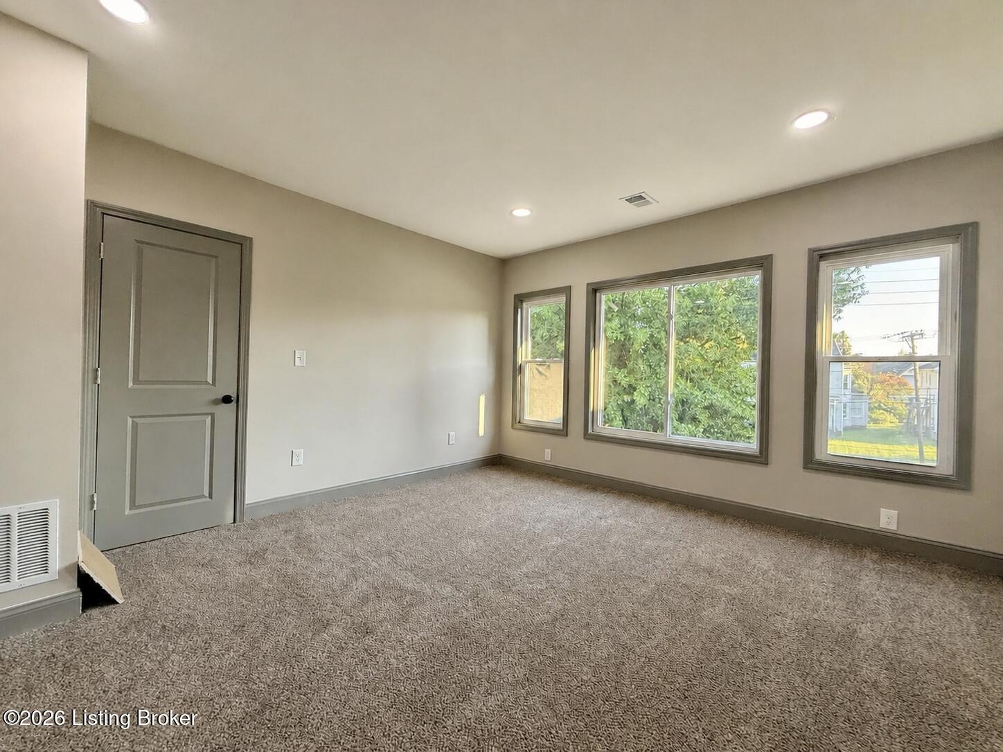 4103 W Broadway Property Photo 19