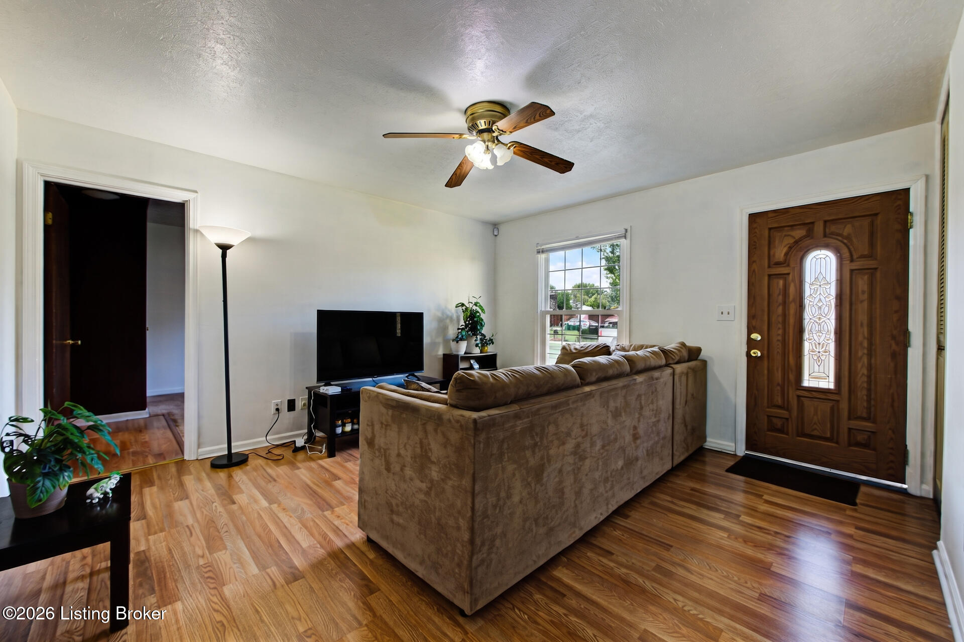 7501 Revolutionary Ct Property Photo 4