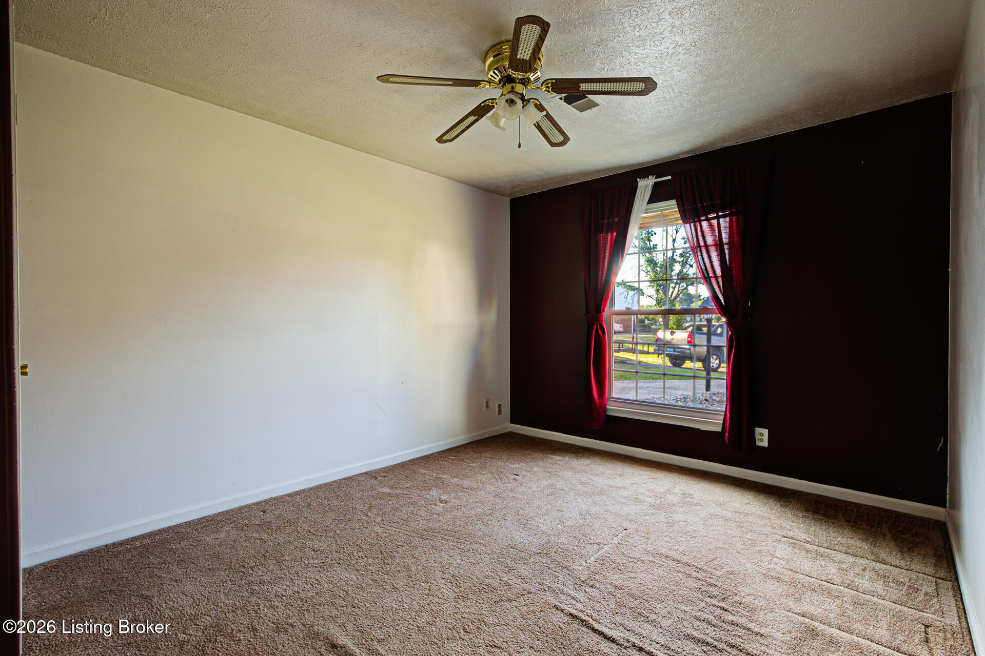 7501 Revolutionary Ct Property Photo 15
