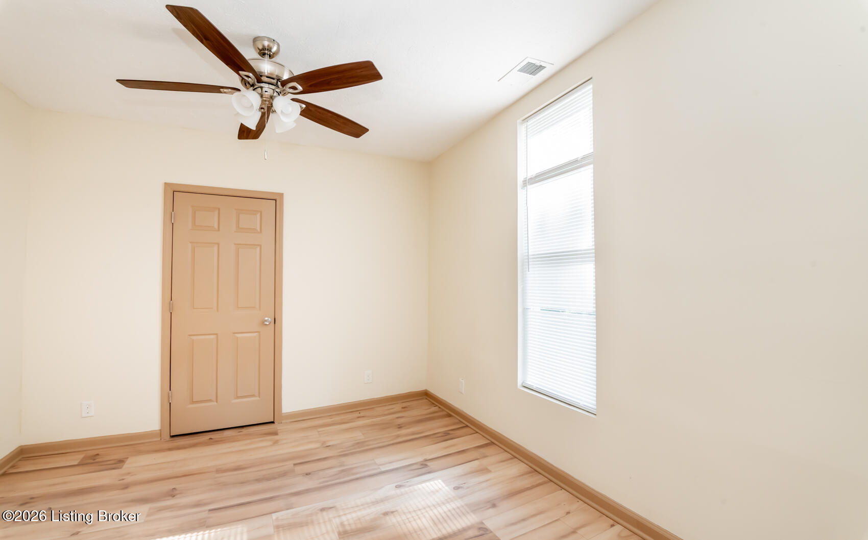 2721 Saint Xavier St Property Photo 13