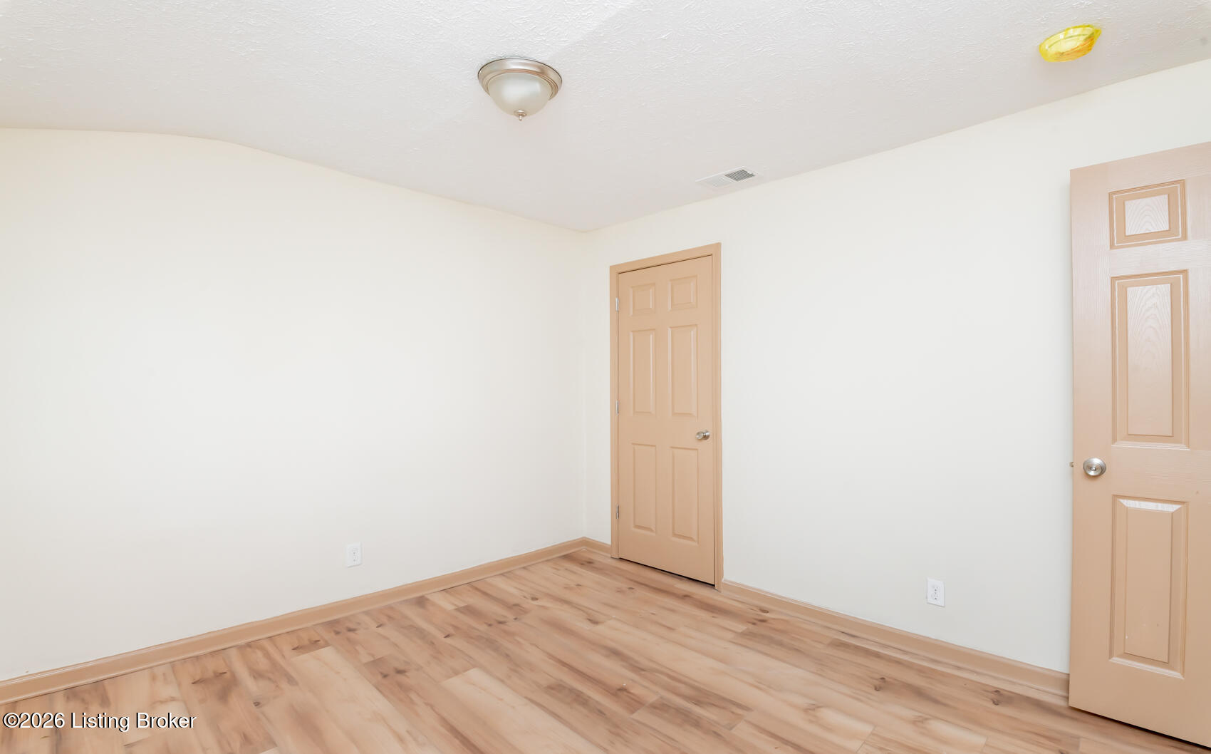 2721 Saint Xavier St Property Photo 17