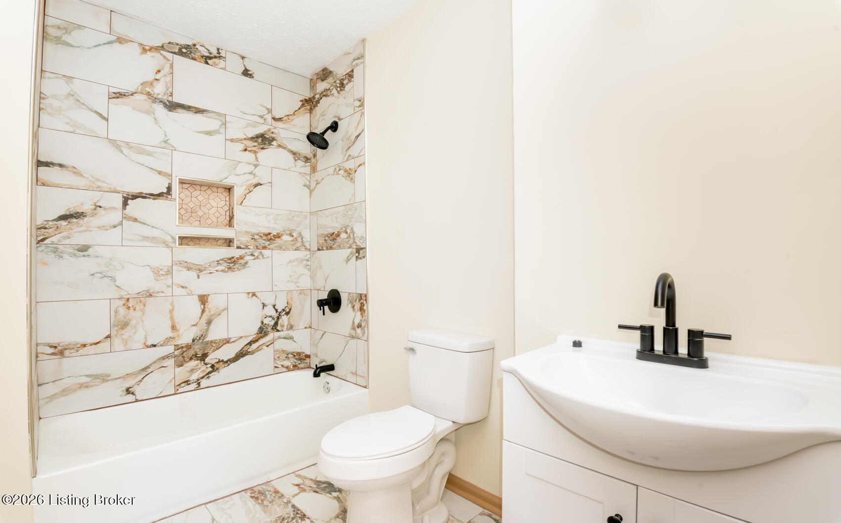 2721 Saint Xavier St Property Photo 24
