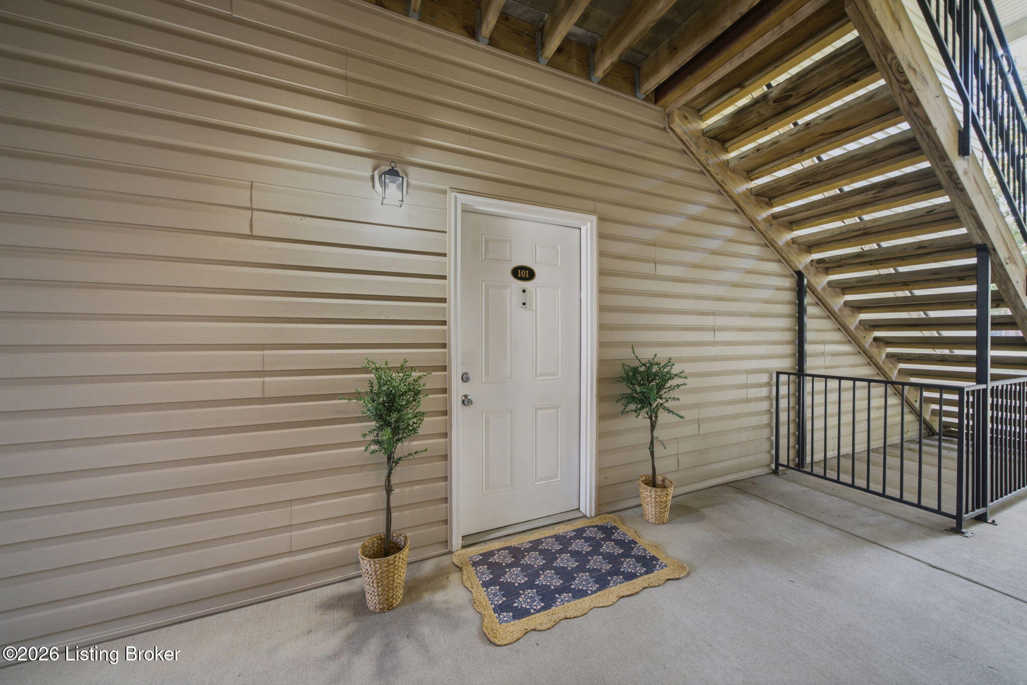 10200 Deer Vista Dr 101 Property Photo 1