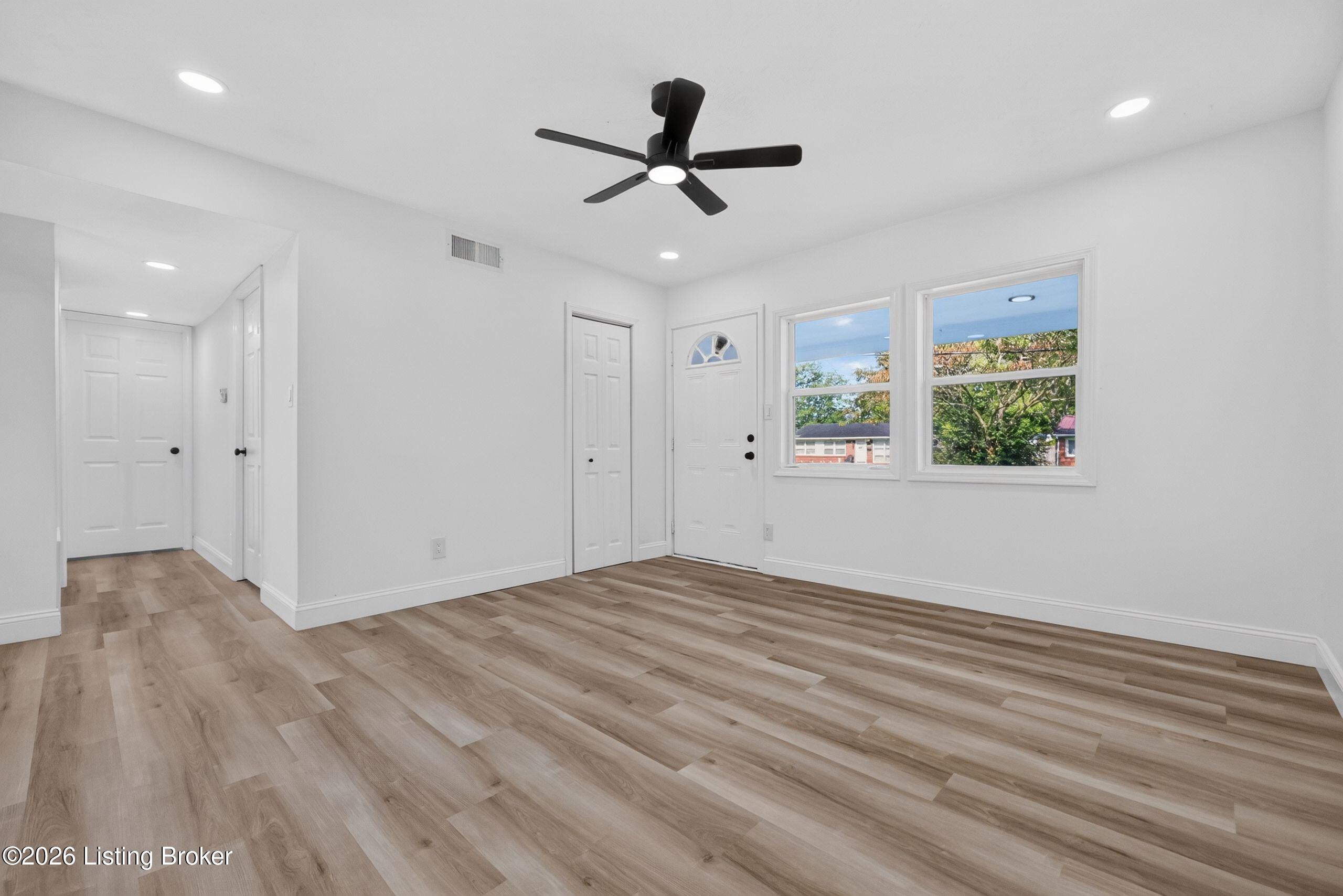10905 Grafton Hall Rd Property Photo 11