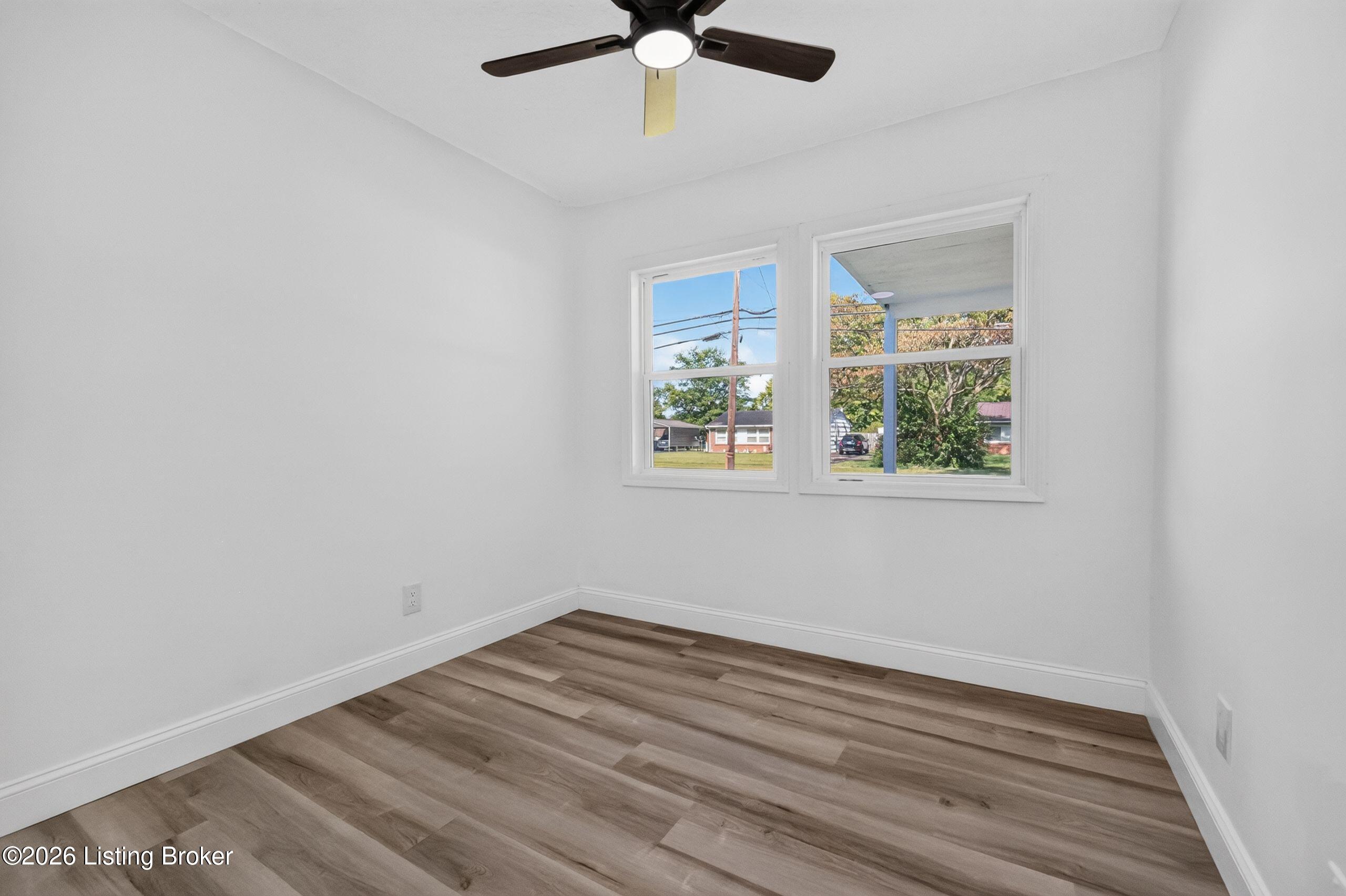 10905 Grafton Hall Rd Property Photo 26