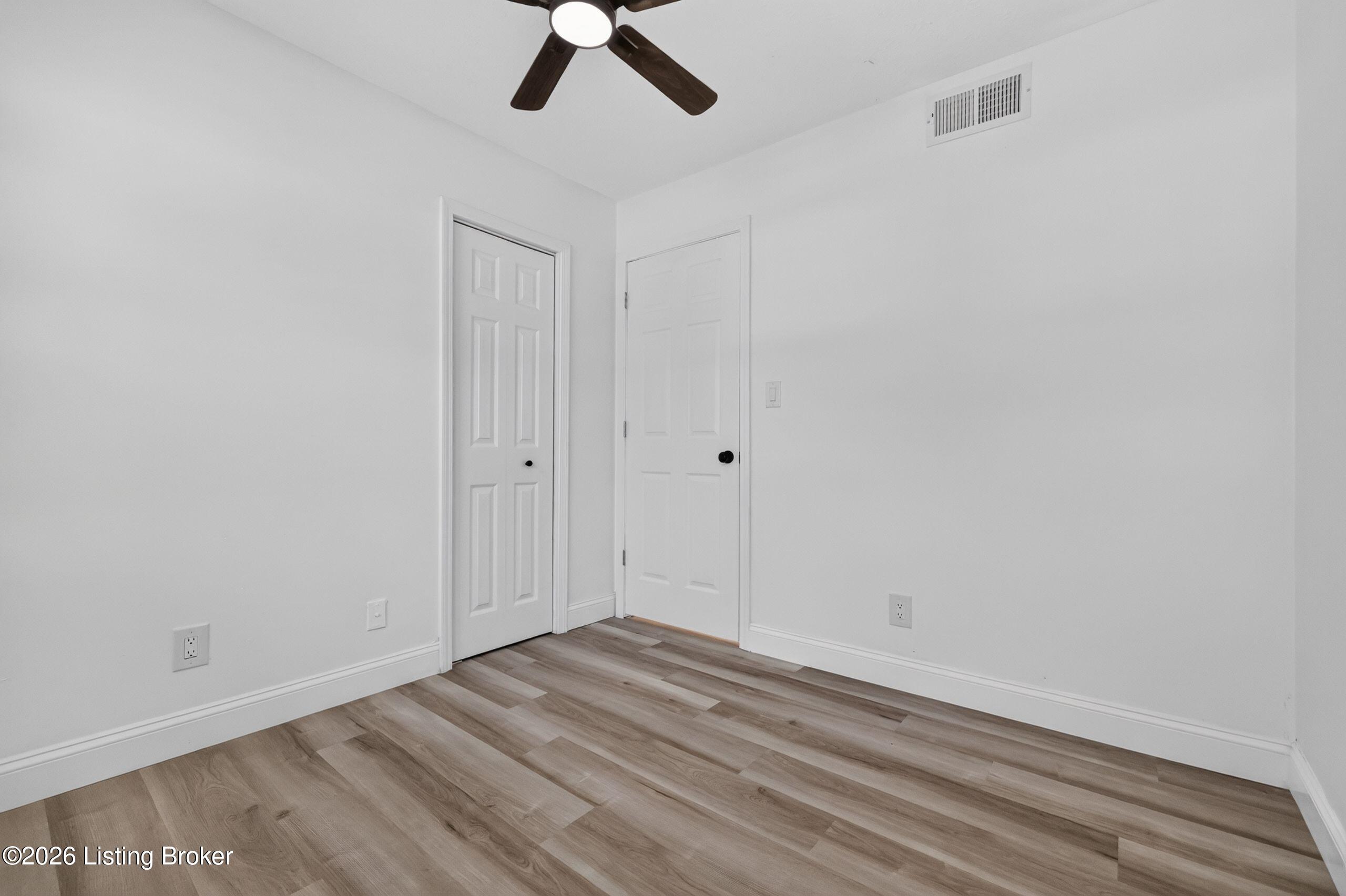 10905 Grafton Hall Rd Property Photo 27