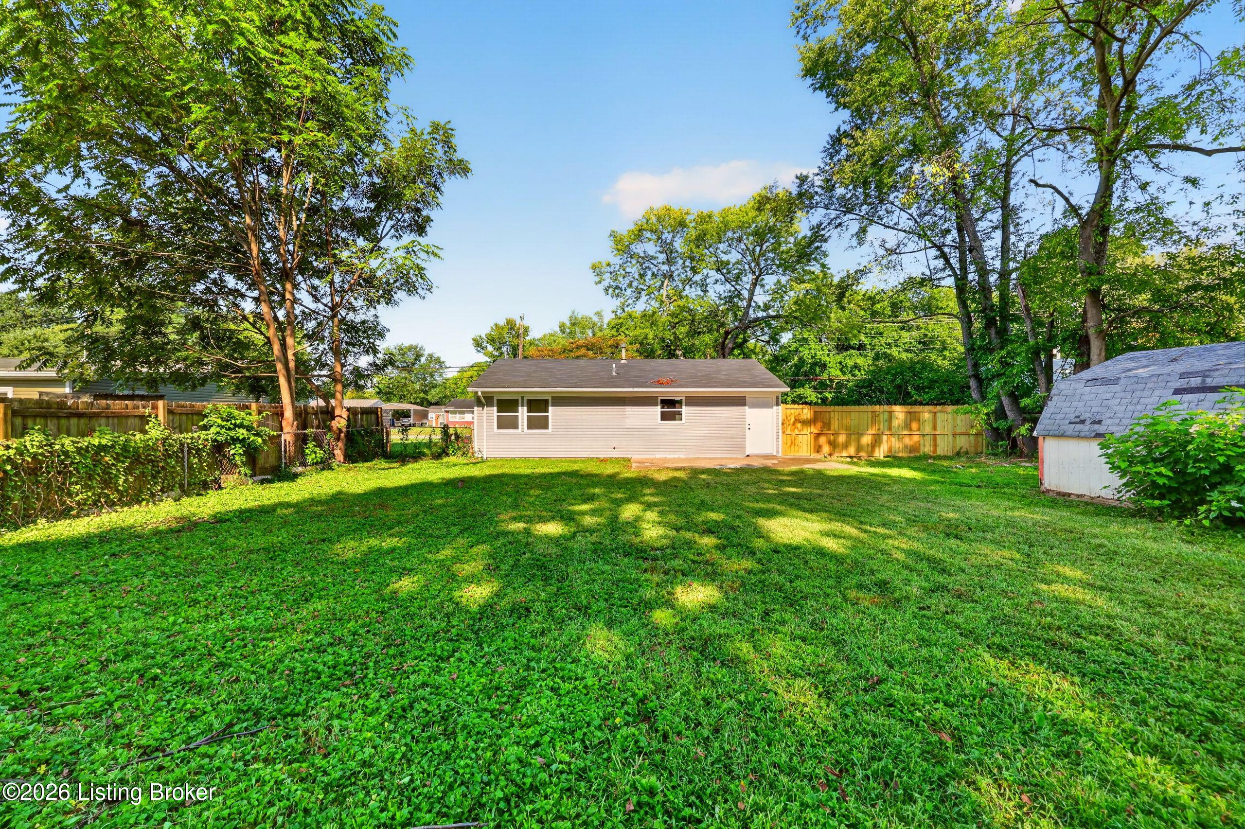 10905 Grafton Hall Rd Property Photo 34