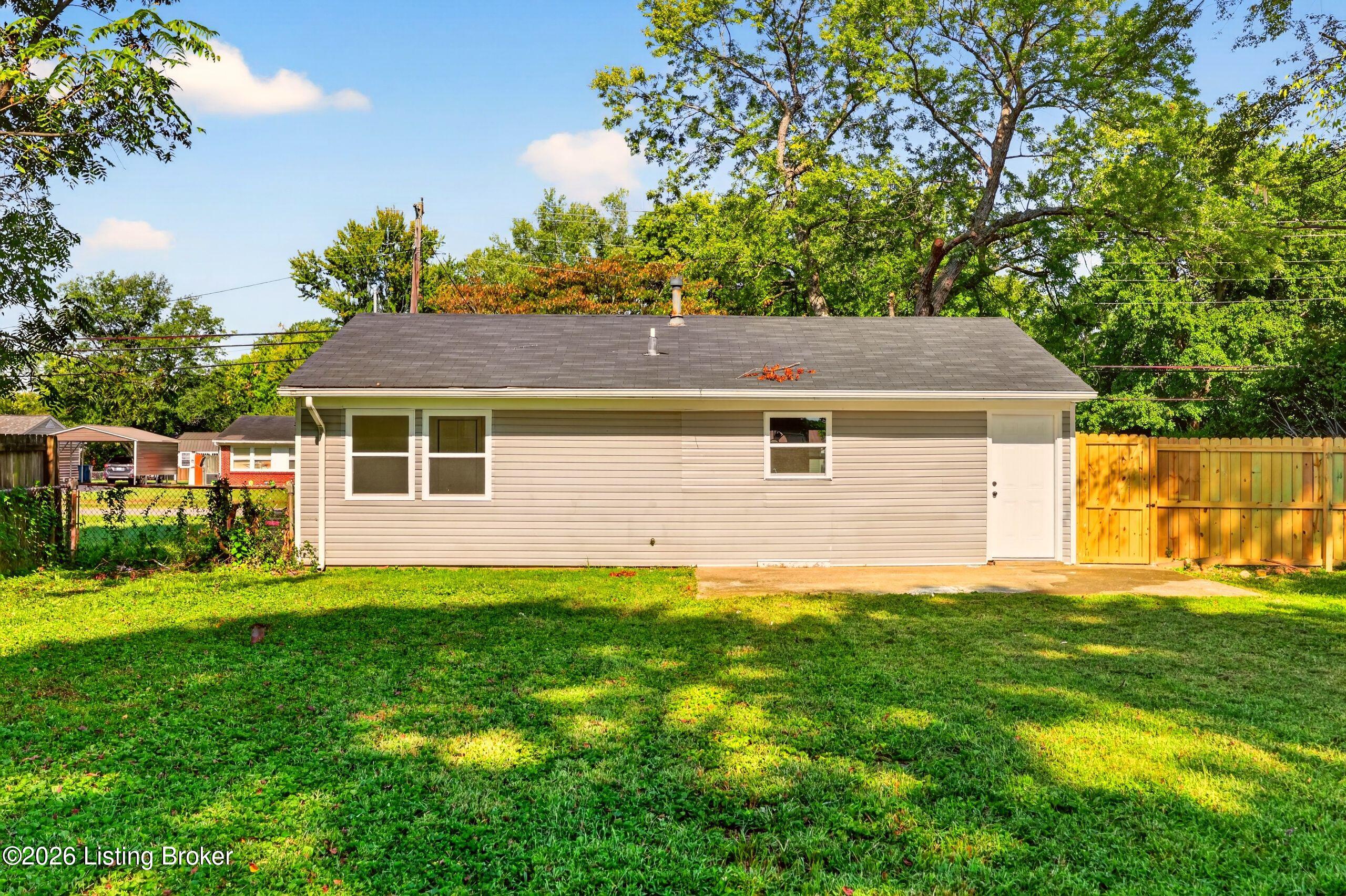 10905 Grafton Hall Rd Property Photo 35