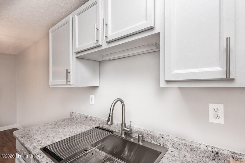 169 Central Blvd Apt 37 Property Photo 12