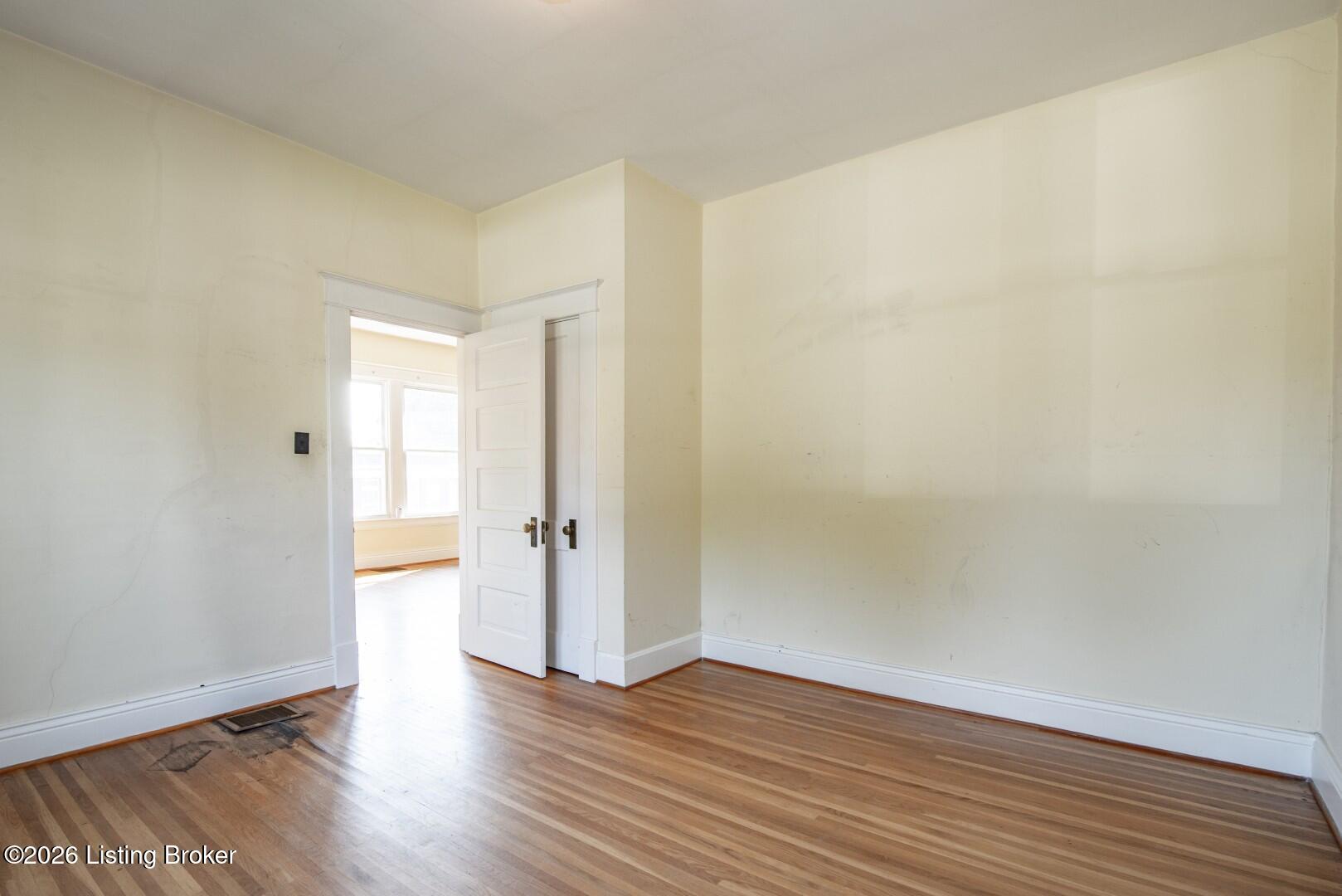 1722 Stevens Ave Property Photo 9