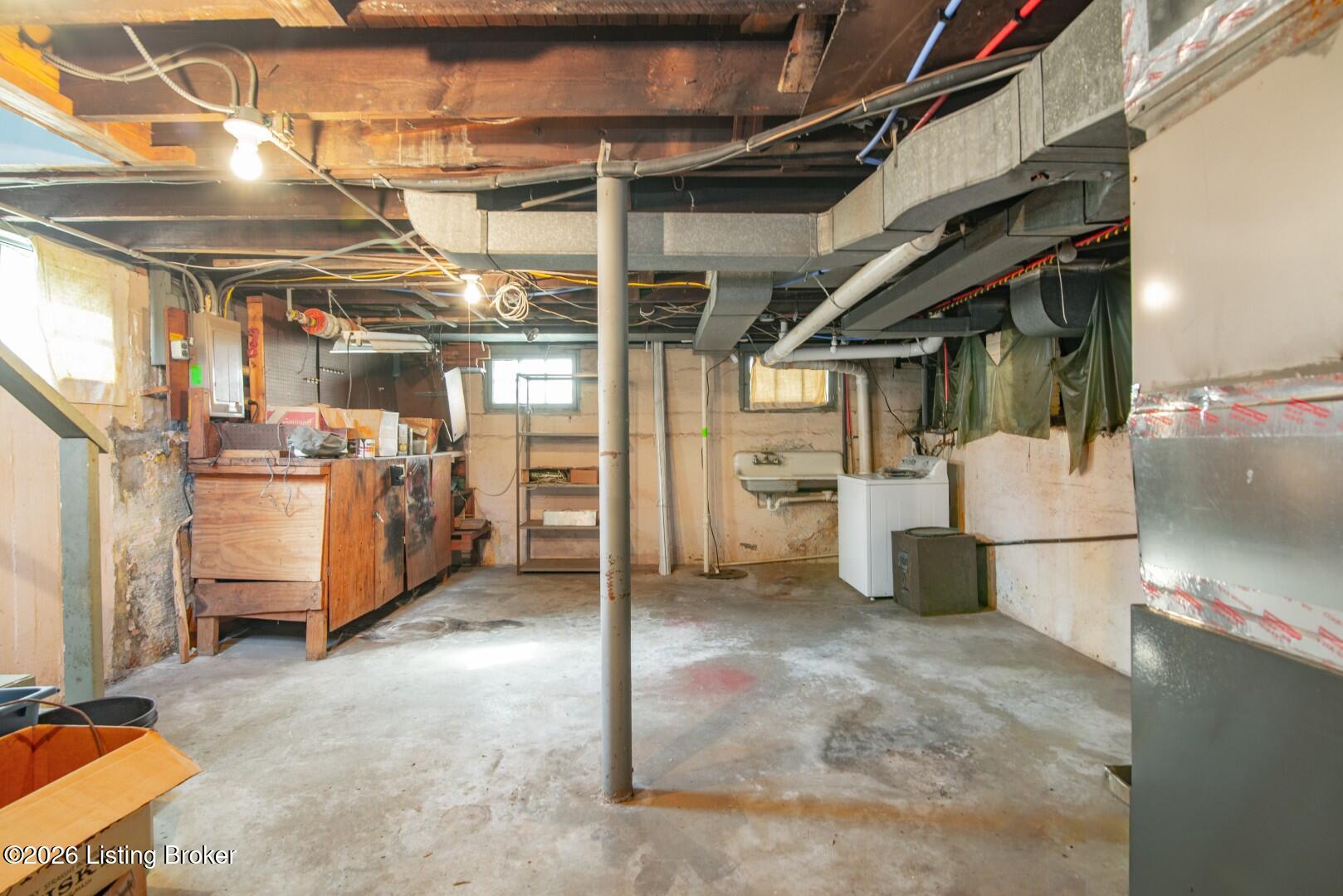 1722 Stevens Ave Property Photo 27
