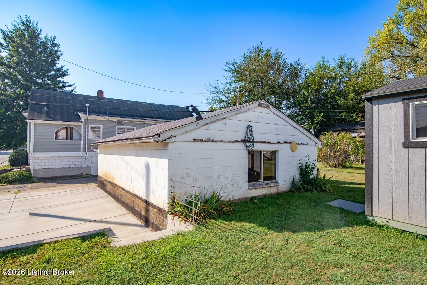 1722 Stevens Ave Property Photo 29