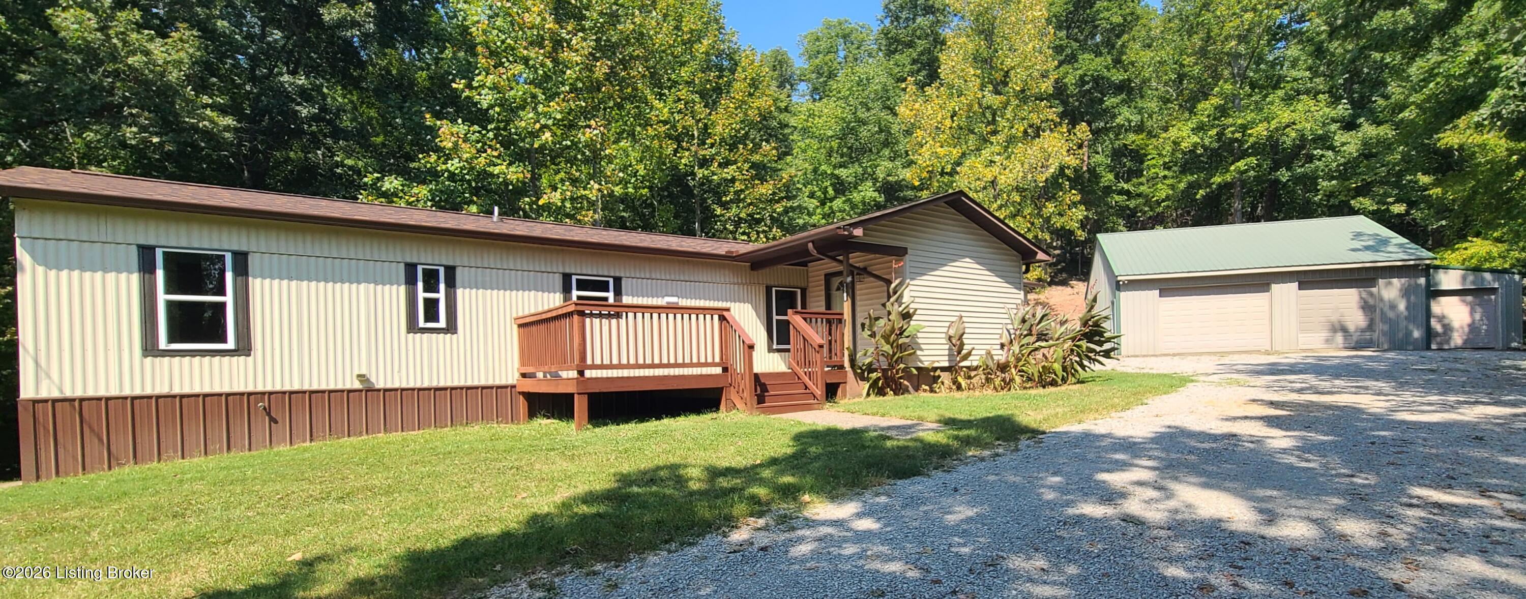1580 Wilson Creek Rd Property Photo 1