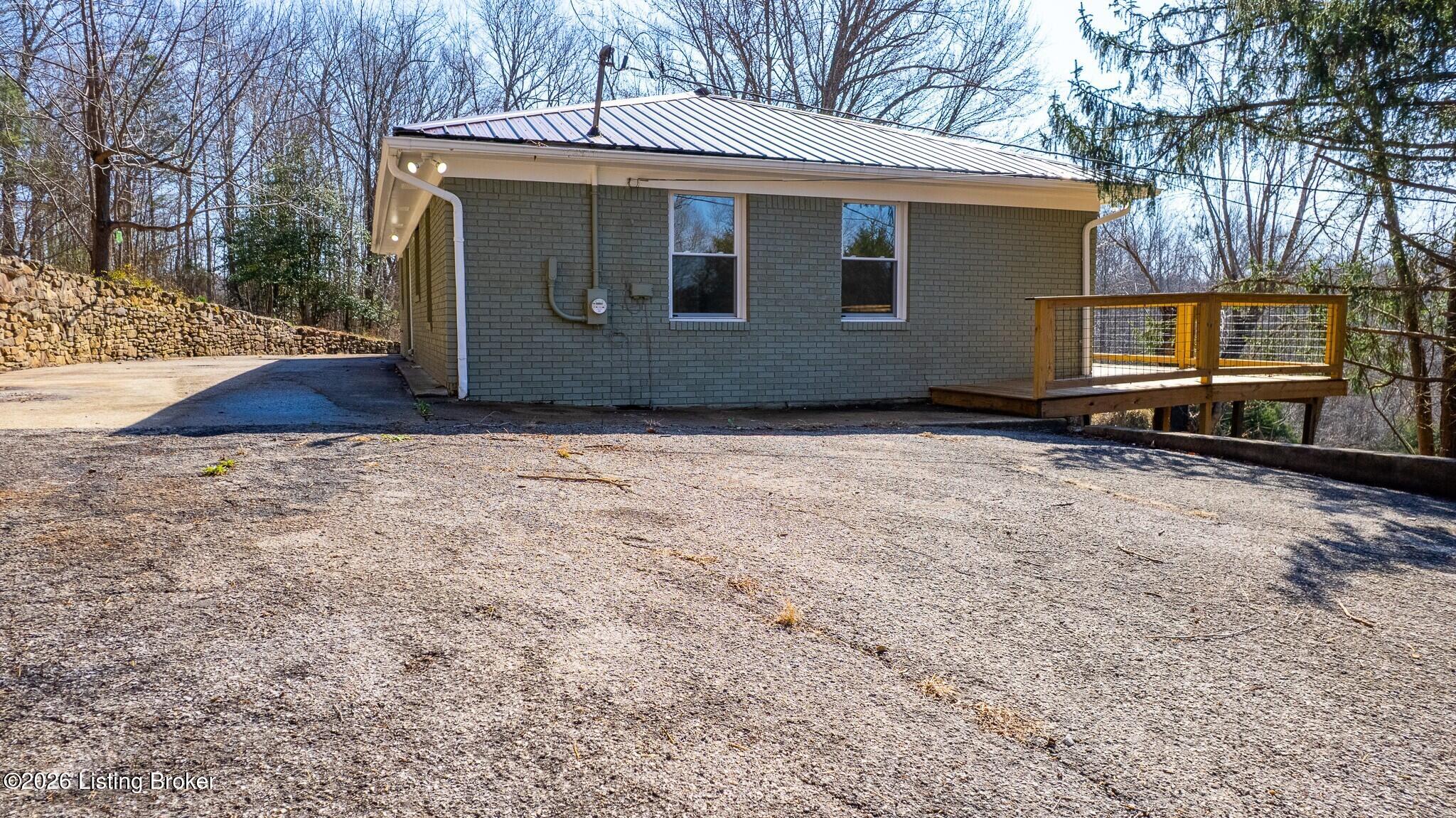 1729 J M Mercer Campsite Rd Property Photo 4