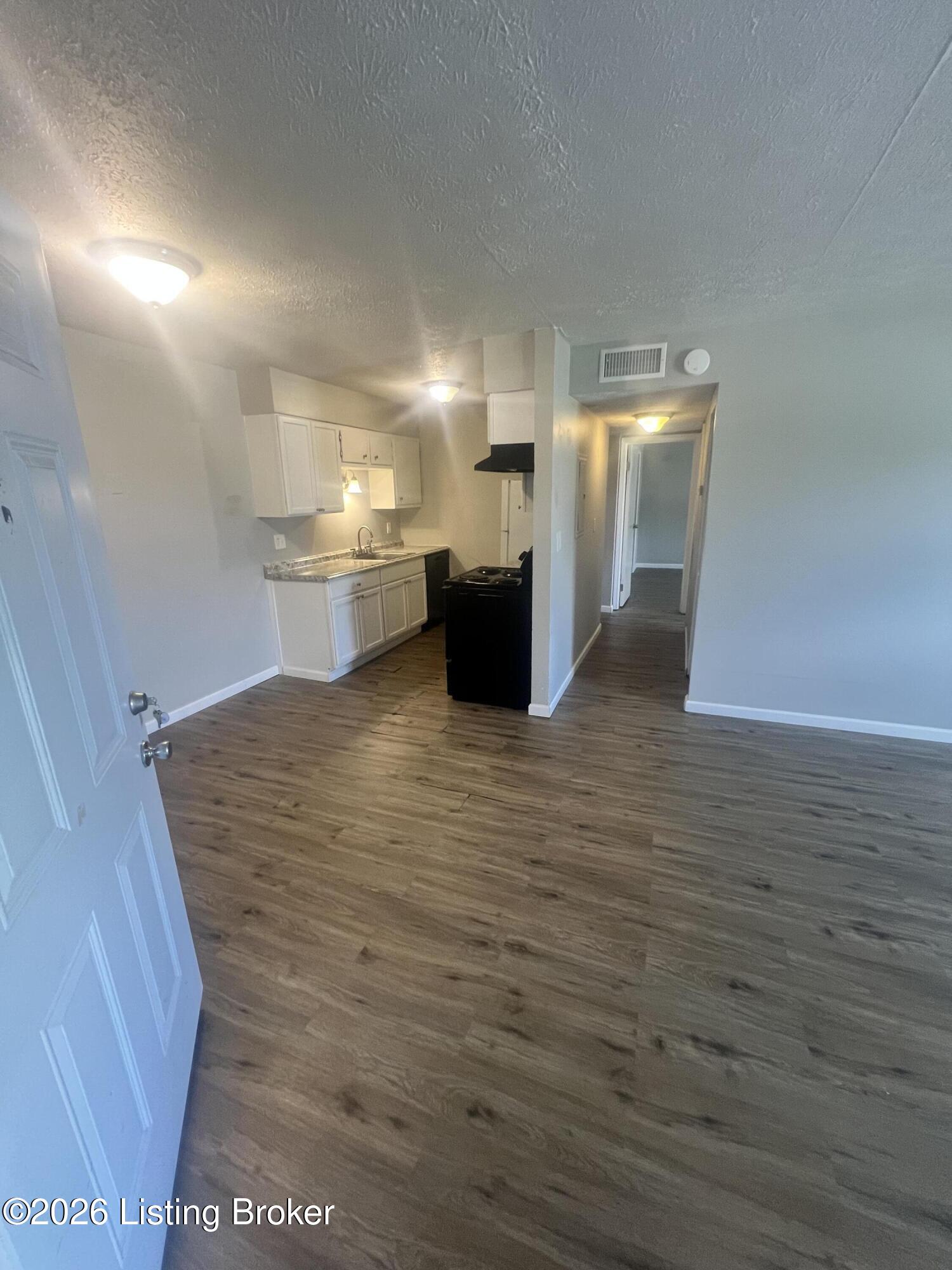 6500 Hackel Dr 9 Property Photo 1
