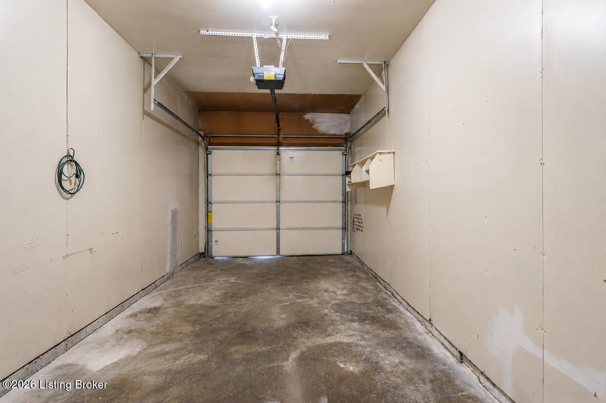 5301 Red Fern Rd Property Photo 10