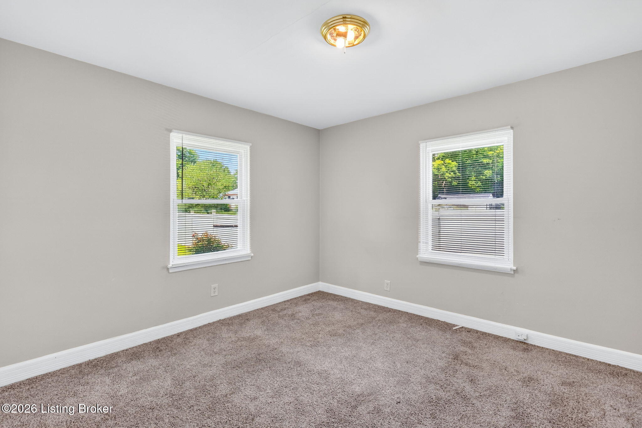 4130 Hillview Ave Property Photo 17