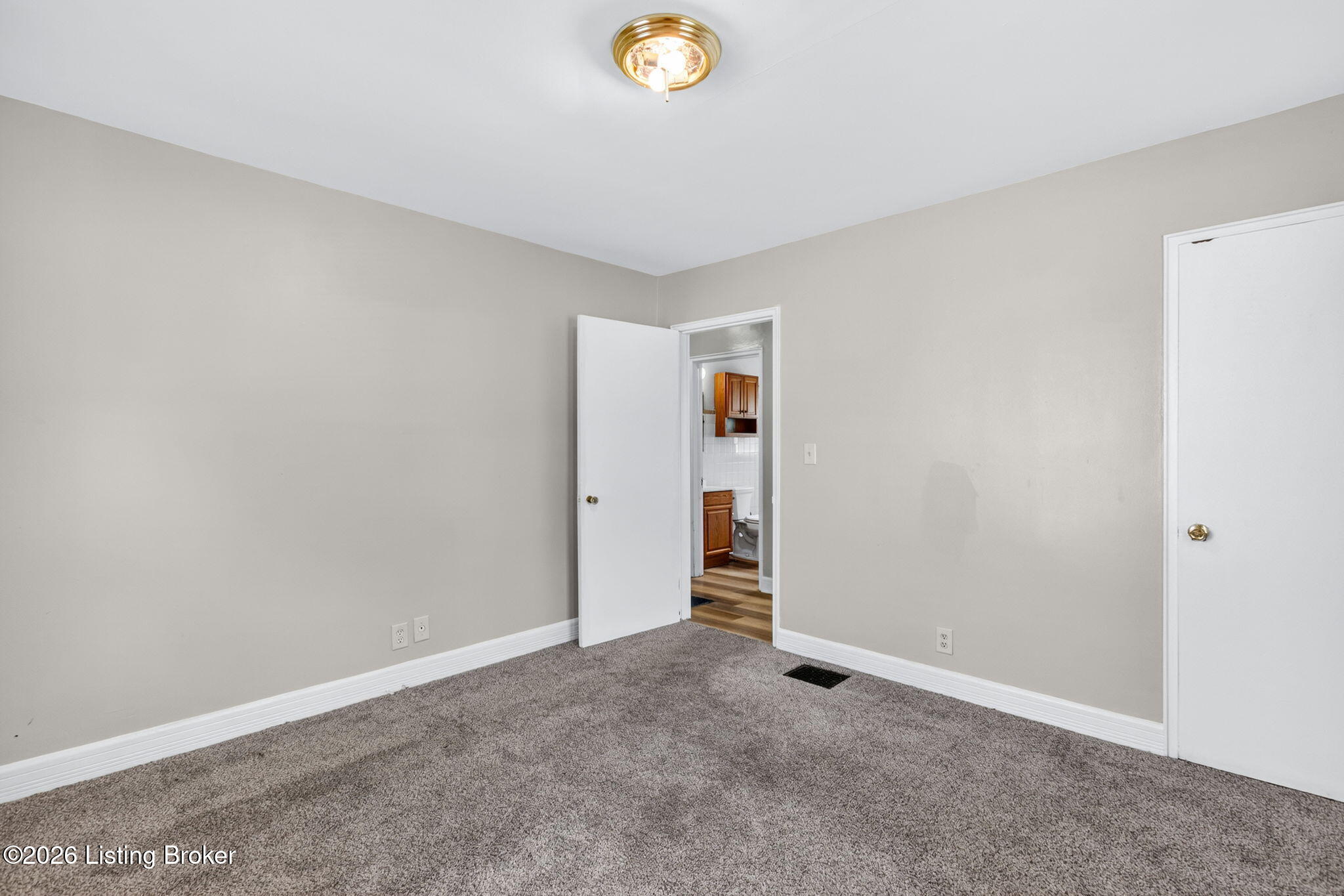 4130 Hillview Ave Property Photo 18