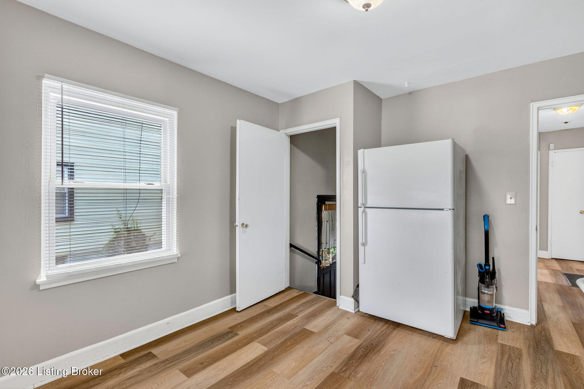 4130 Hillview Ave Property Photo 24