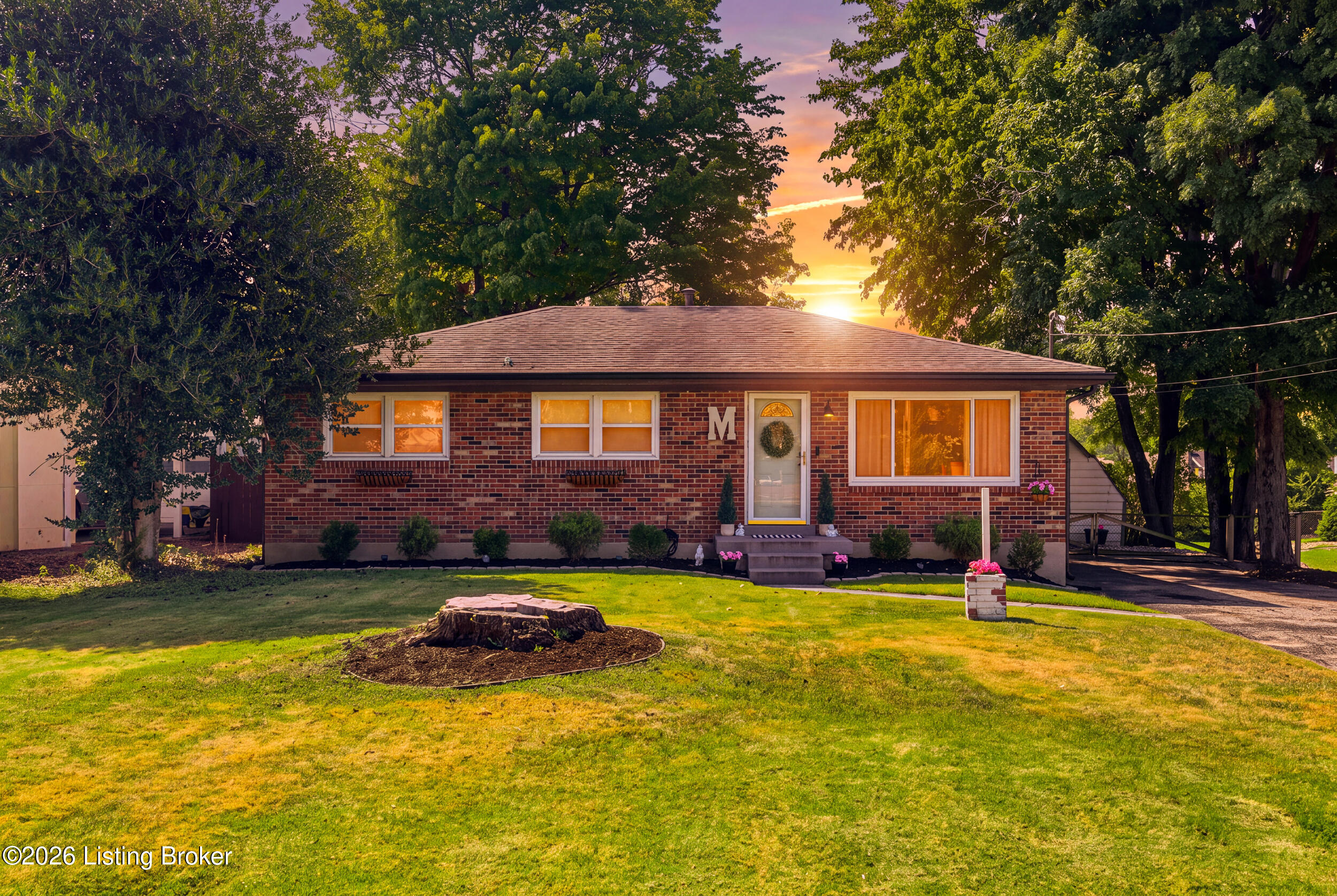 8506 Glaser Ln Property Photo 1