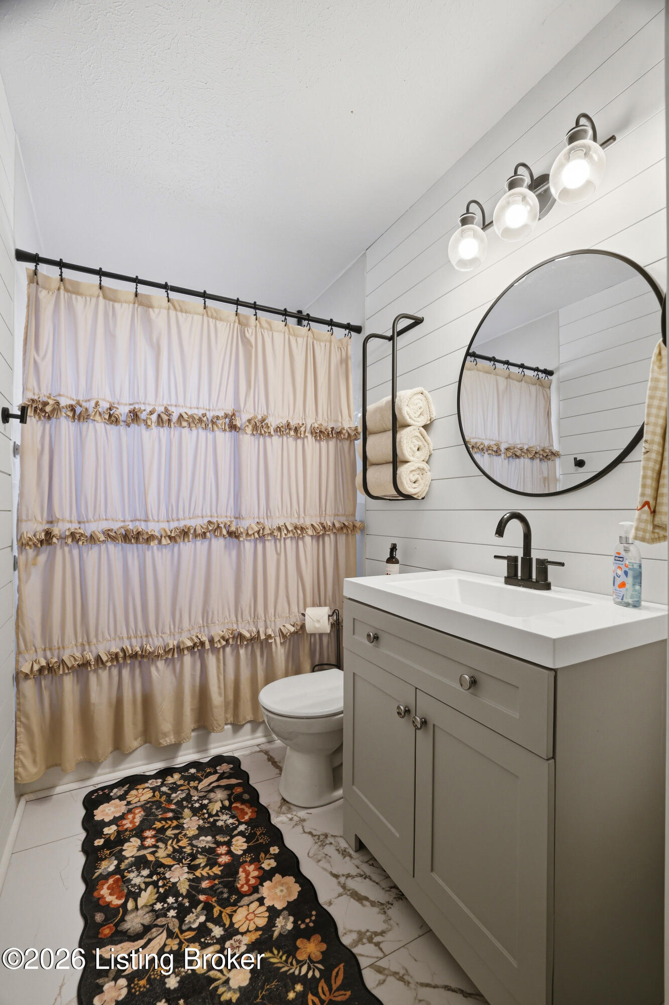 8506 Glaser Ln Property Photo 26