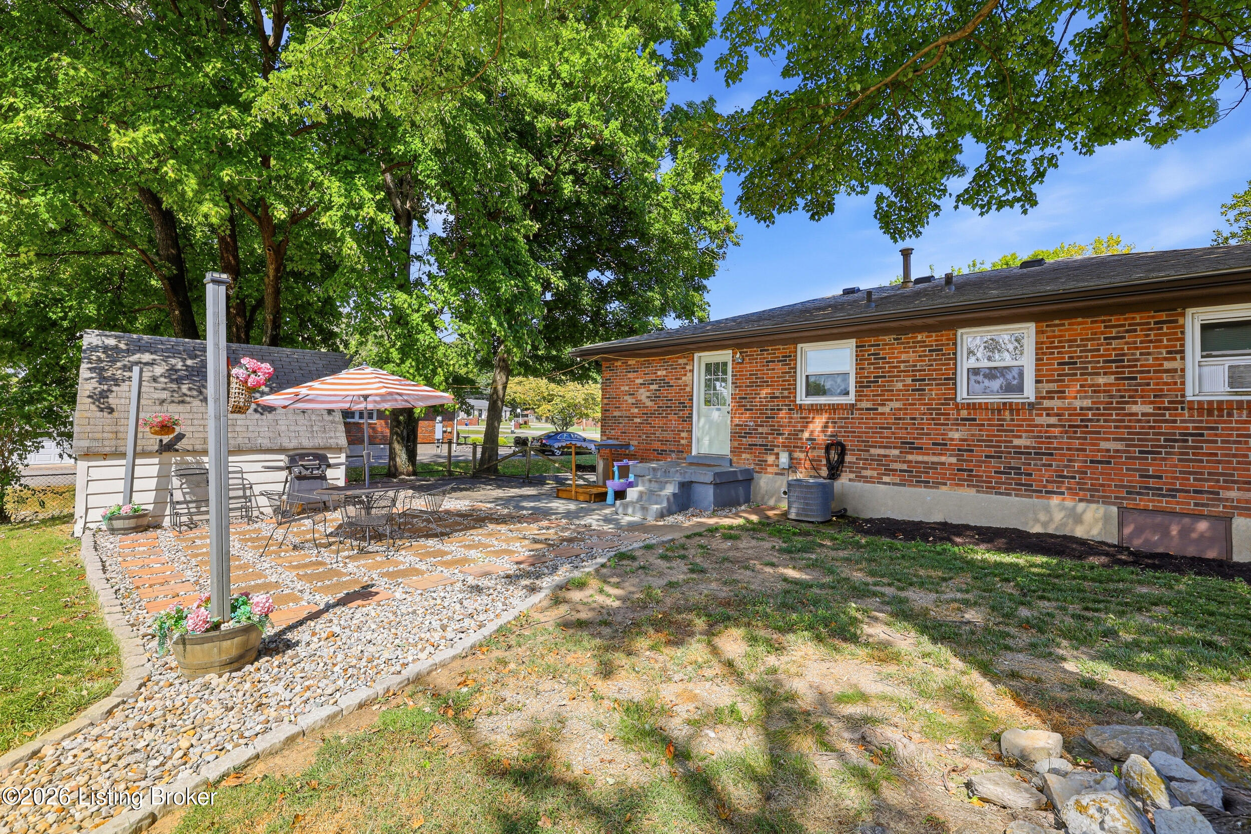 8506 Glaser Ln Property Photo 44