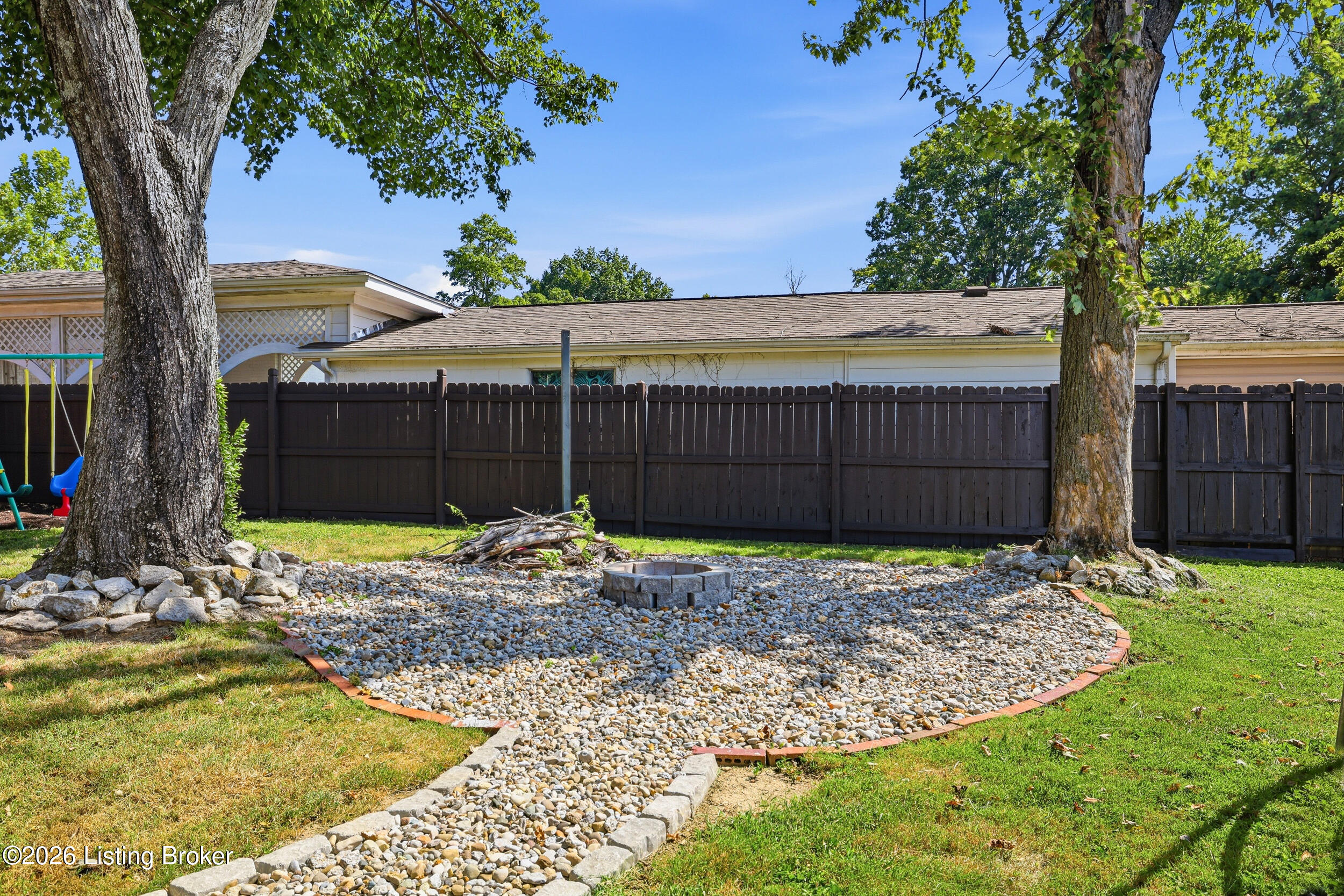 8506 Glaser Ln Property Photo 45