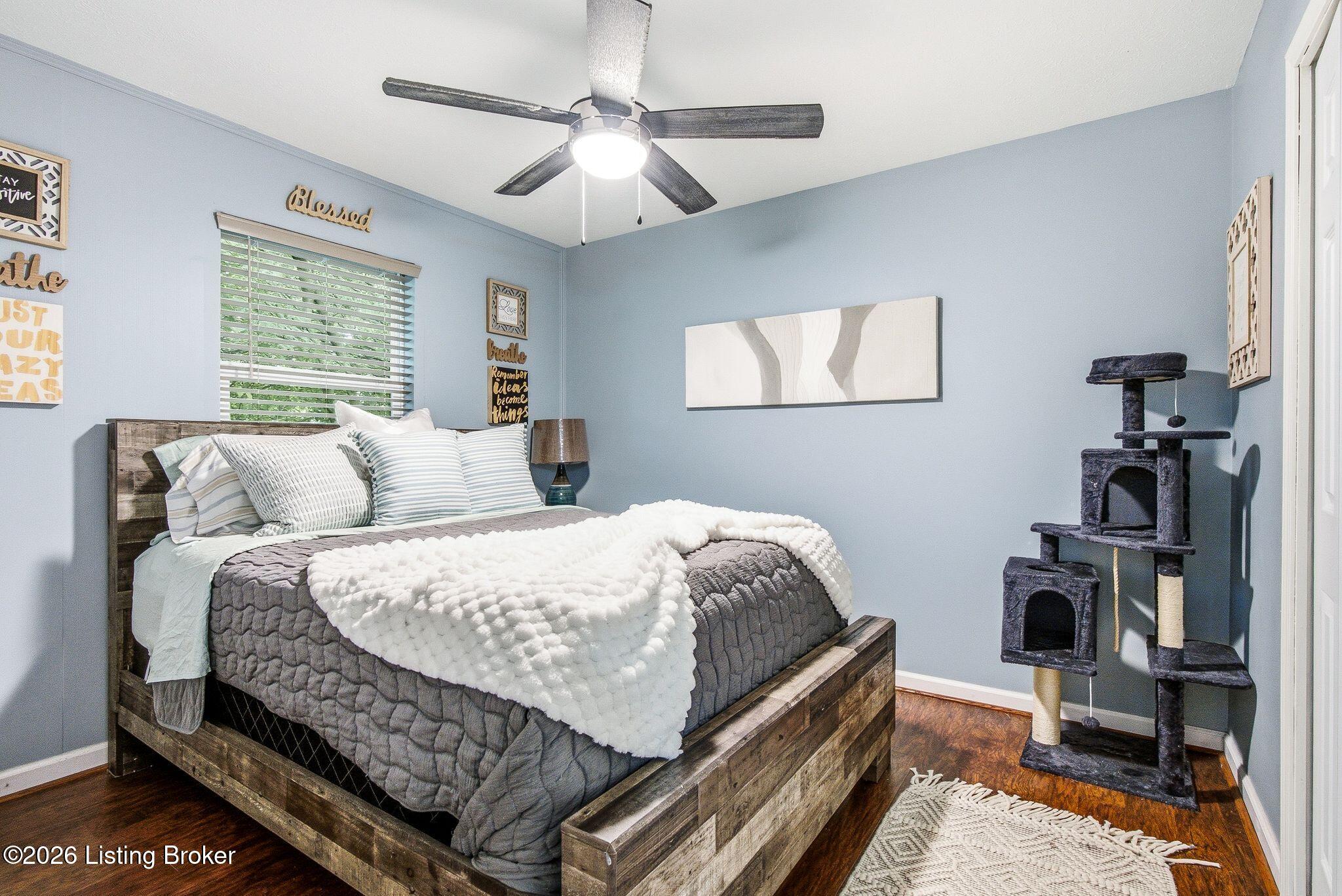 10504 Wake Ct Property Photo 4