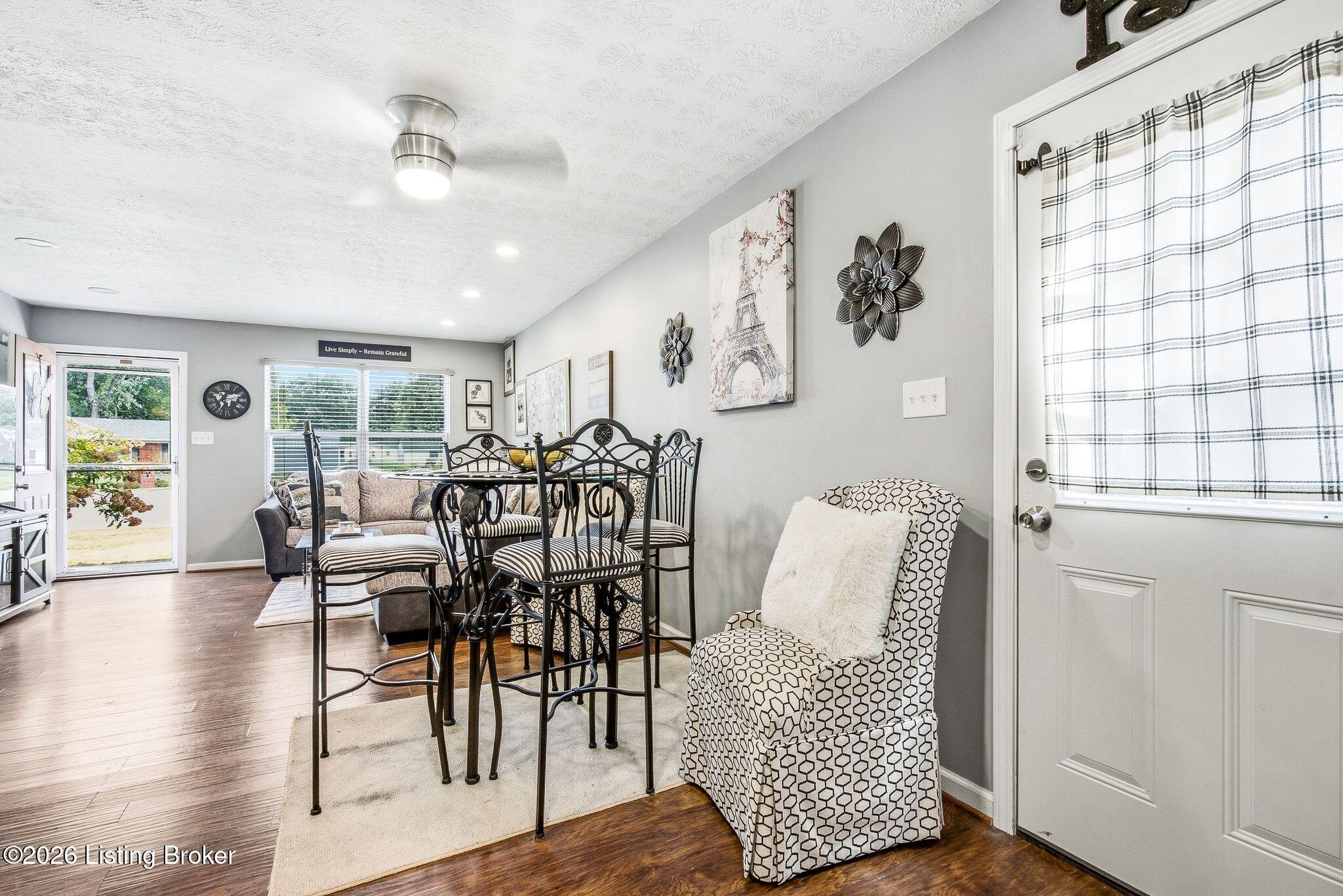 10504 Wake Ct Property Photo 12