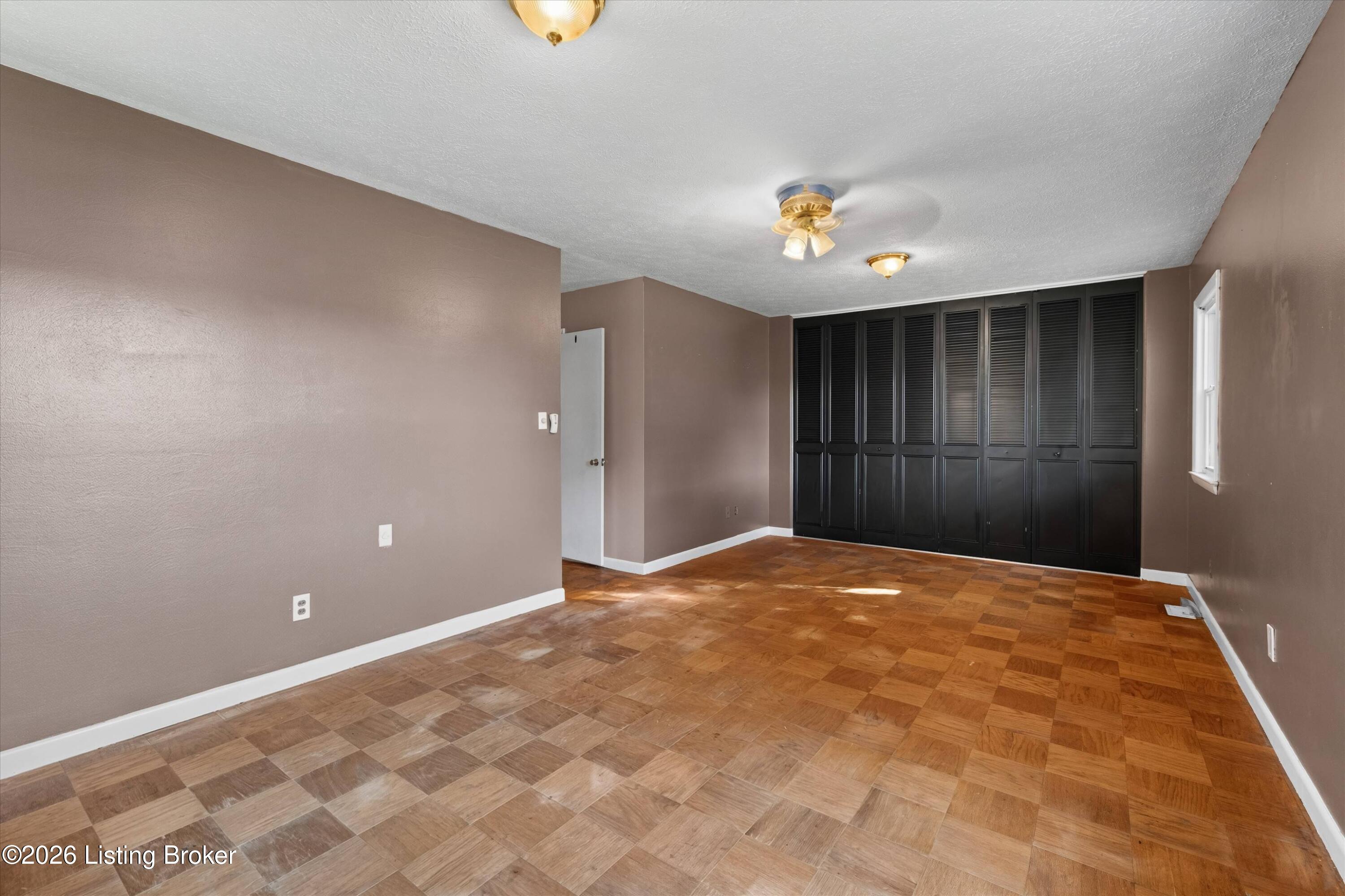 2911 Chippewa Dr Property Photo 24